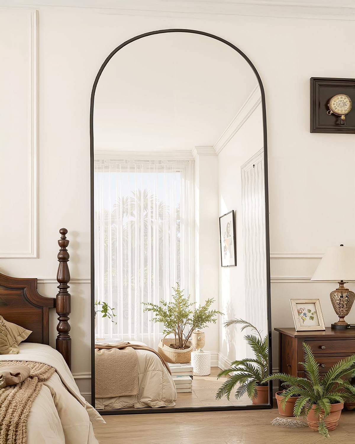 Suidia Full Length Mirror 71in x 28in Freestanding Black Arched