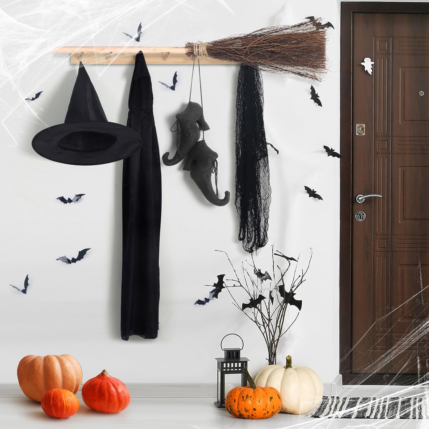 18 Pcs Halloween Decorations Set for Spooky Celebrations