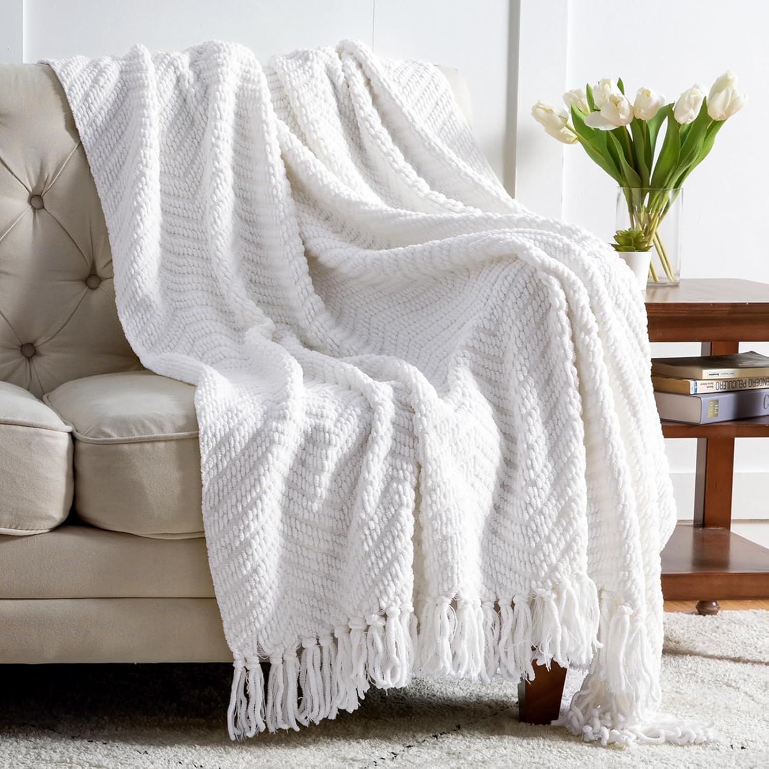 Bedsure White Throw Blanket - Soft Chenille Knit for Couch