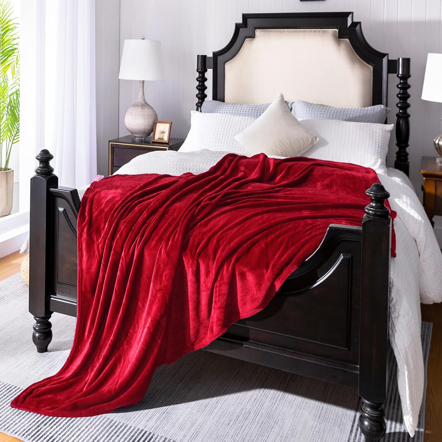 Cozy King Size Fleece Blanket for All Seasons - Red 108 by 90 in