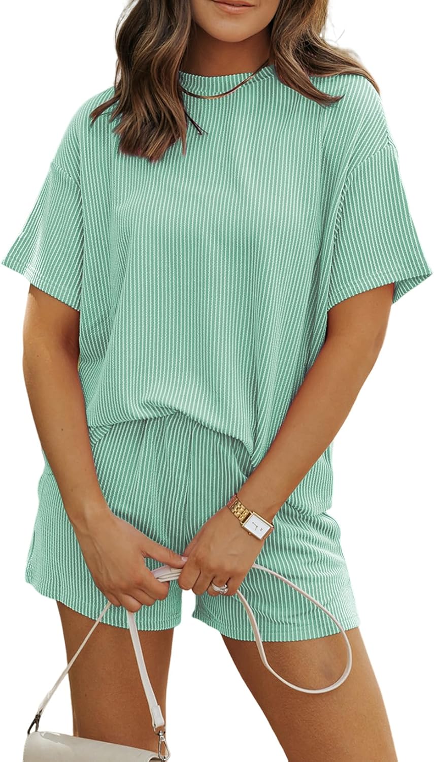 Stylish Women's 2 Piece Summer Tracksuit for Ultimate Comfort