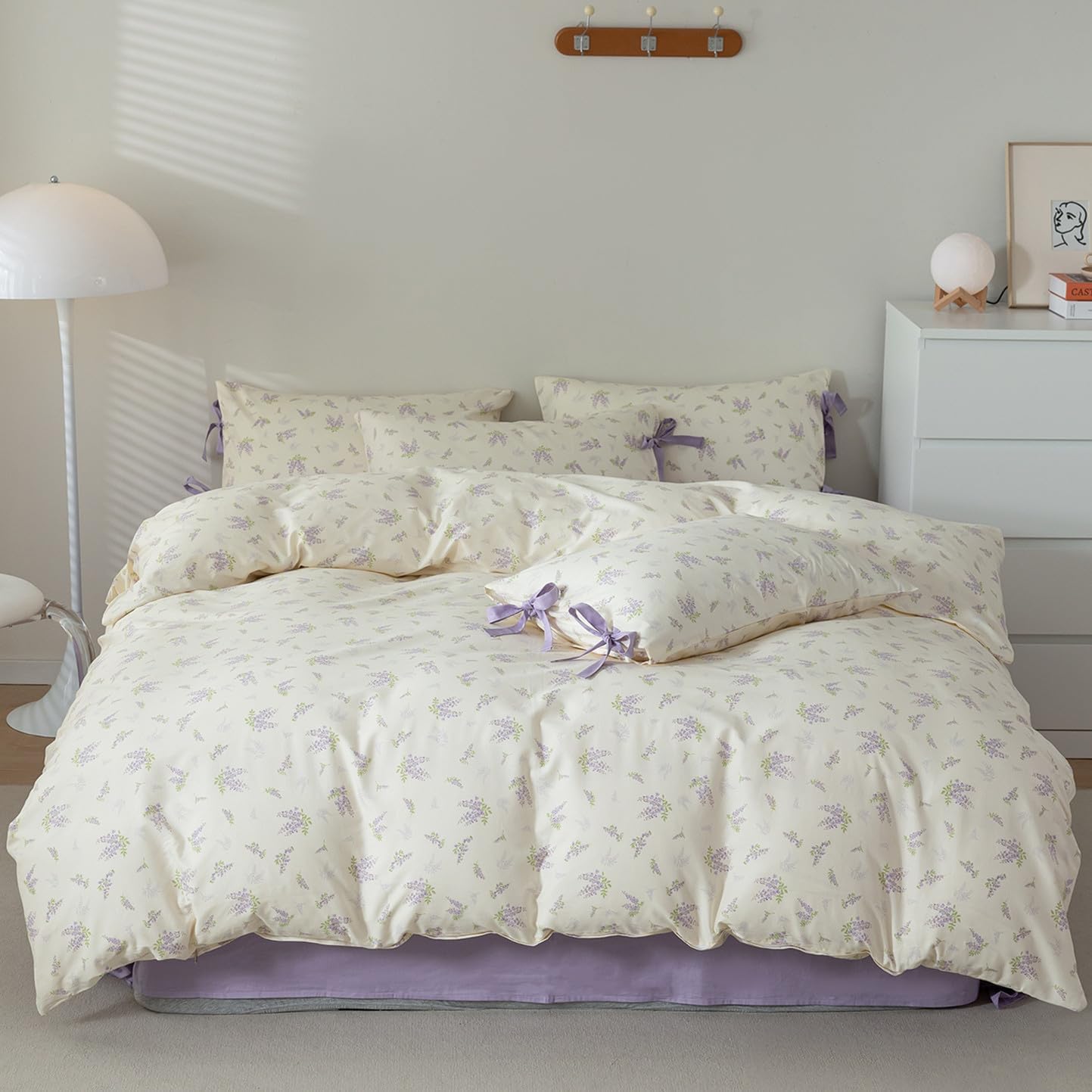 VM VOUGEMARKET King Duvet Cover Set with Floral Design