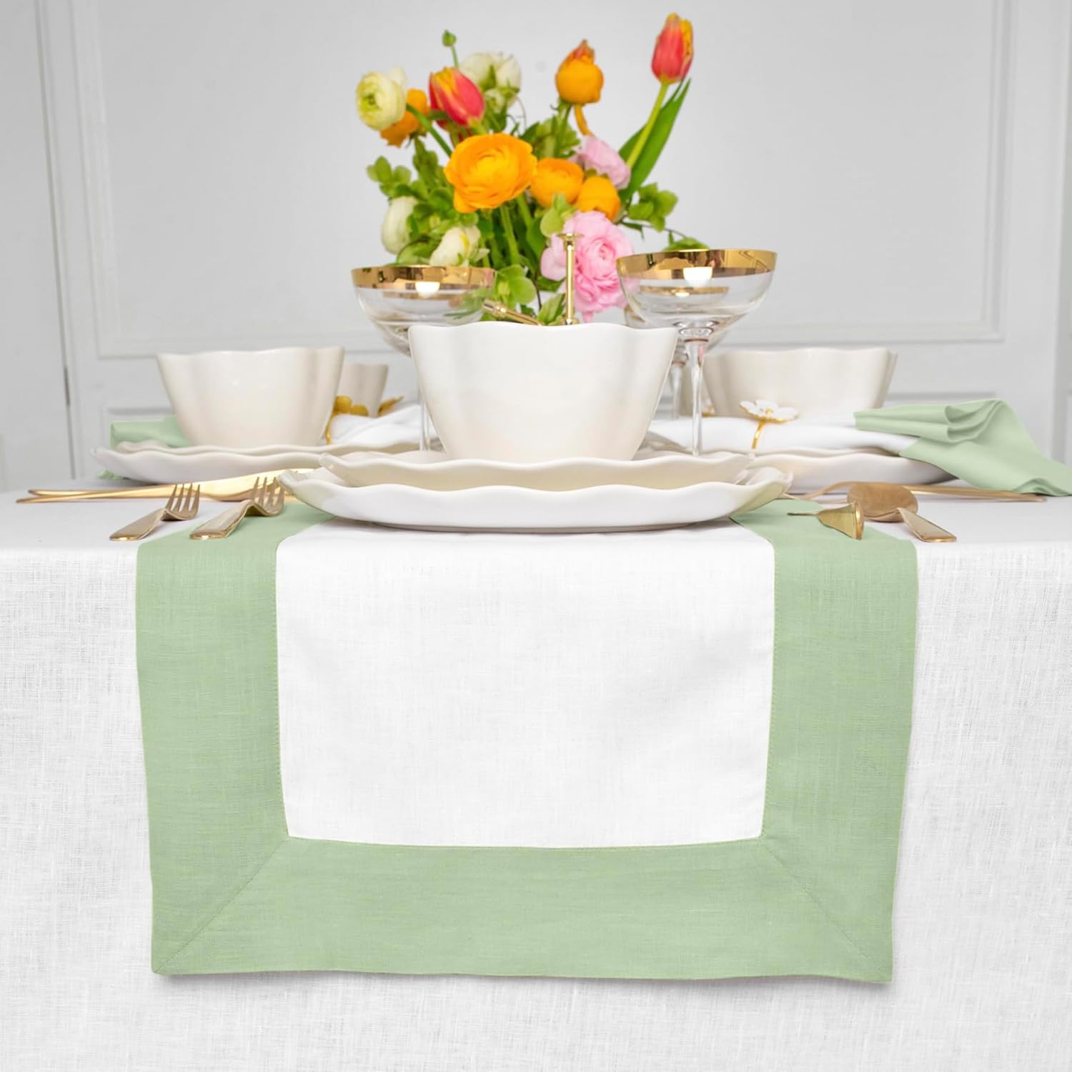 Elegant 100% Pure Linen Table Runner for Stylish Dining Spaces