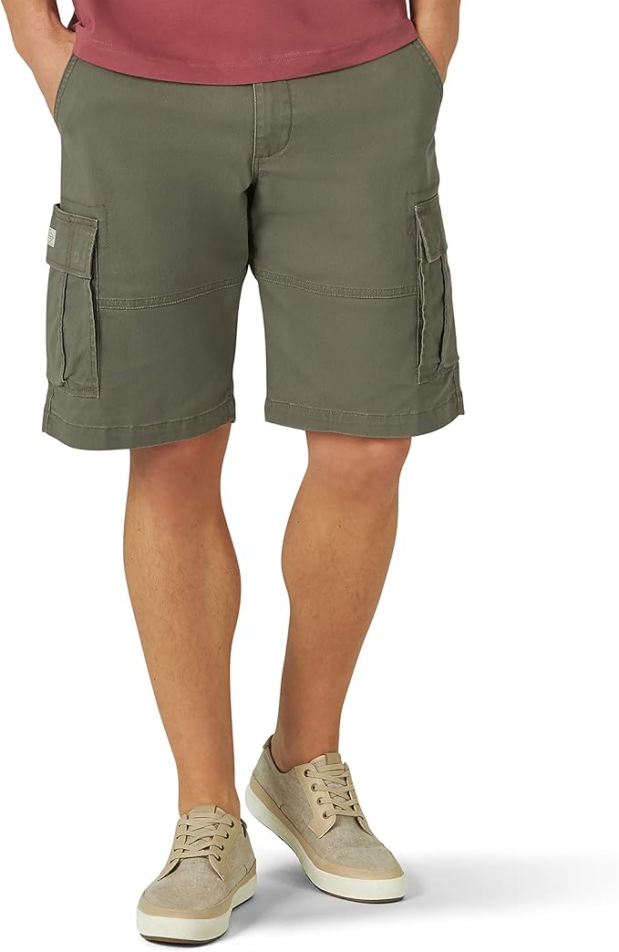 Lee Men's Extreme Motion Carolina Cargo Short for Comfort and Style