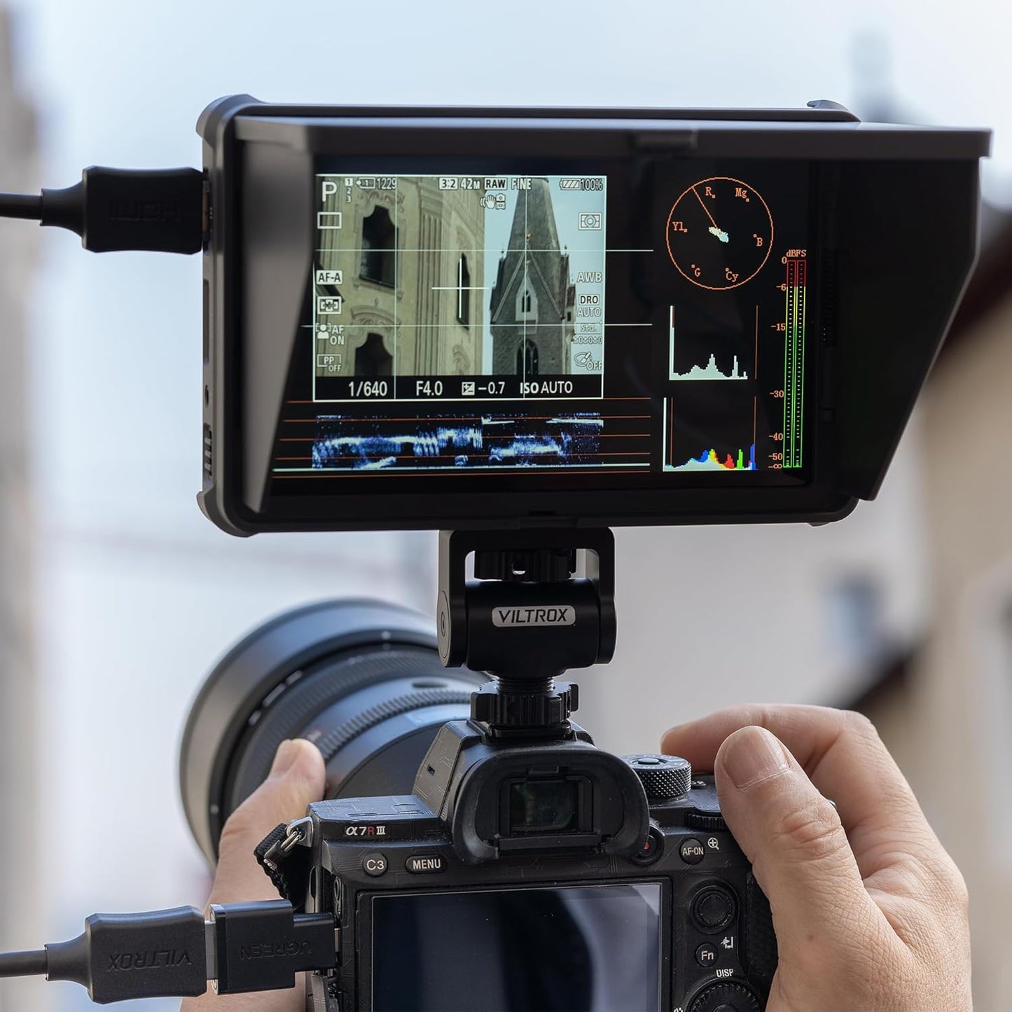VILTROX SDI Camera Field Monitor DC-X3: Bright 4K Touchscreen