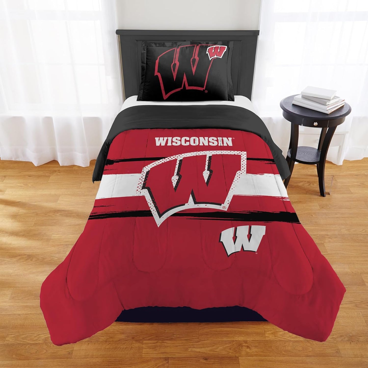 Wisconsin Badgers Comforter Set for Dorms and Game Day Decor