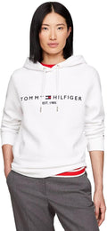 Tommy Hilfiger Logo Hoodie: Classic Comfort