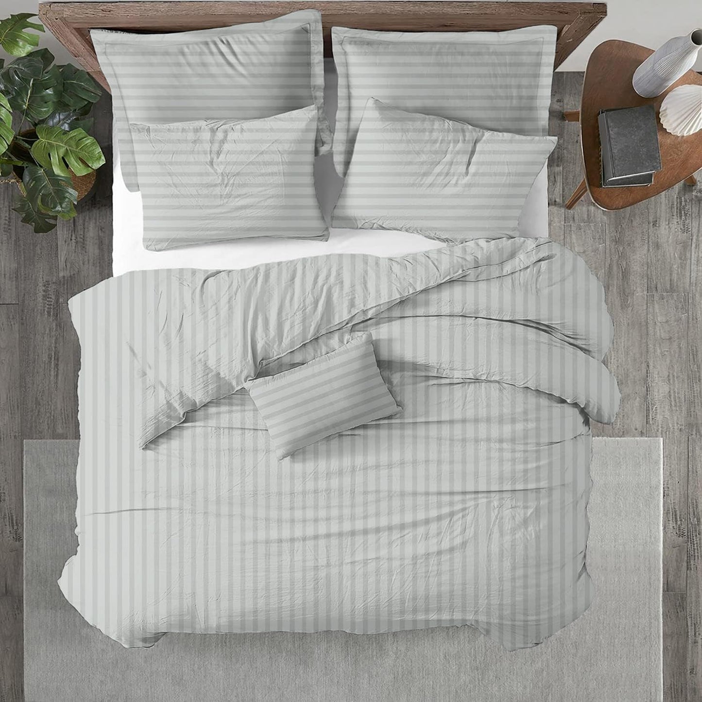 Custom Duvet Cover in 100% Egyptian Cotton Sateen - Silver Stripes
