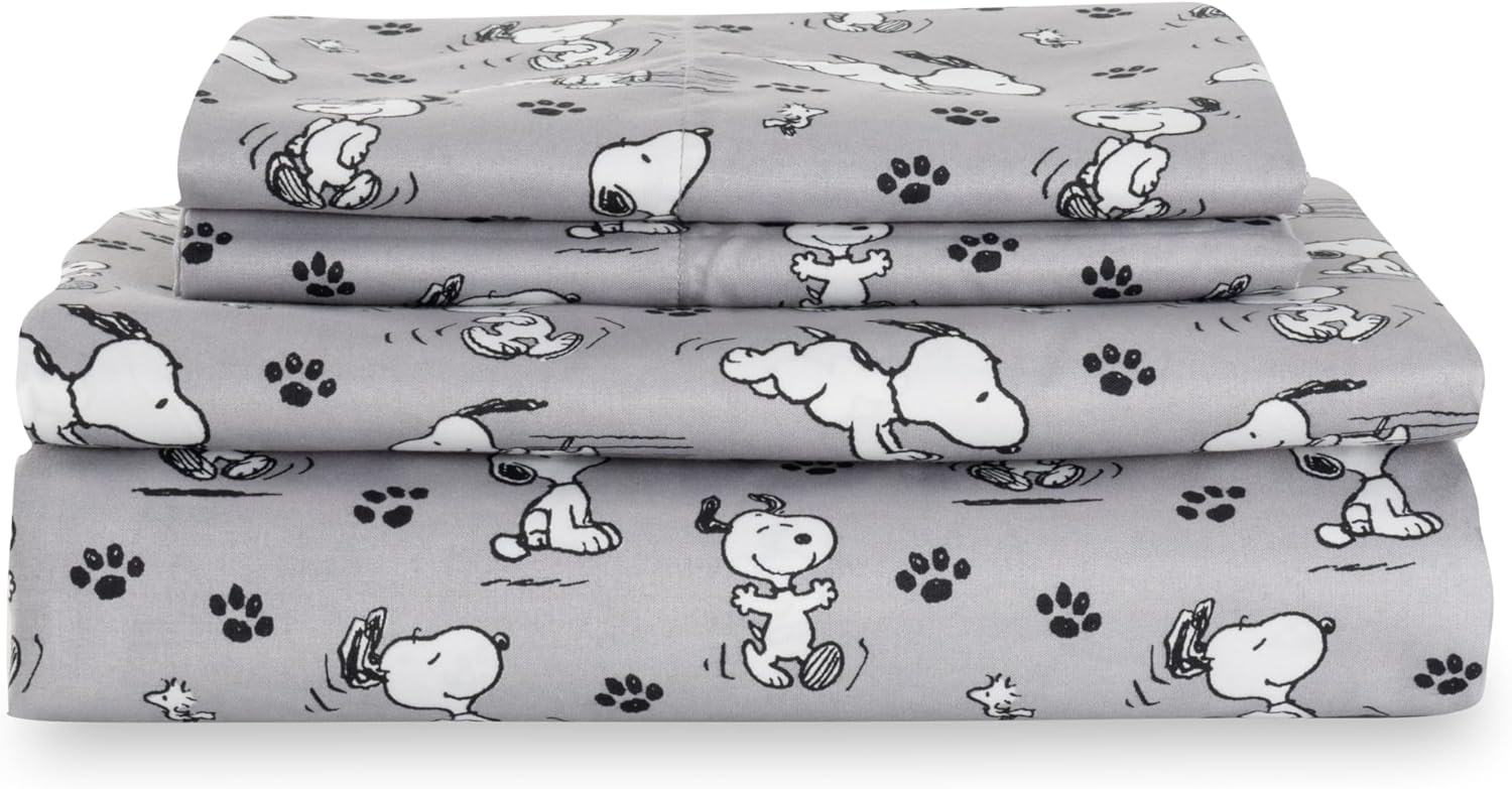 Peanuts Kids Sheet Set Queen Size with Snoopy Design for Comfort