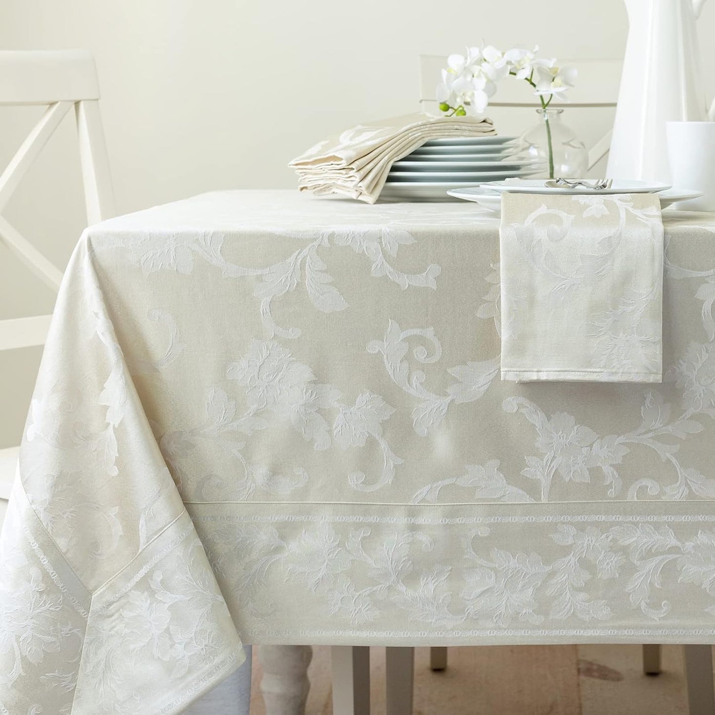 Benson Mills Harmony Scroll Woven Damask Tablecloth for Elegance