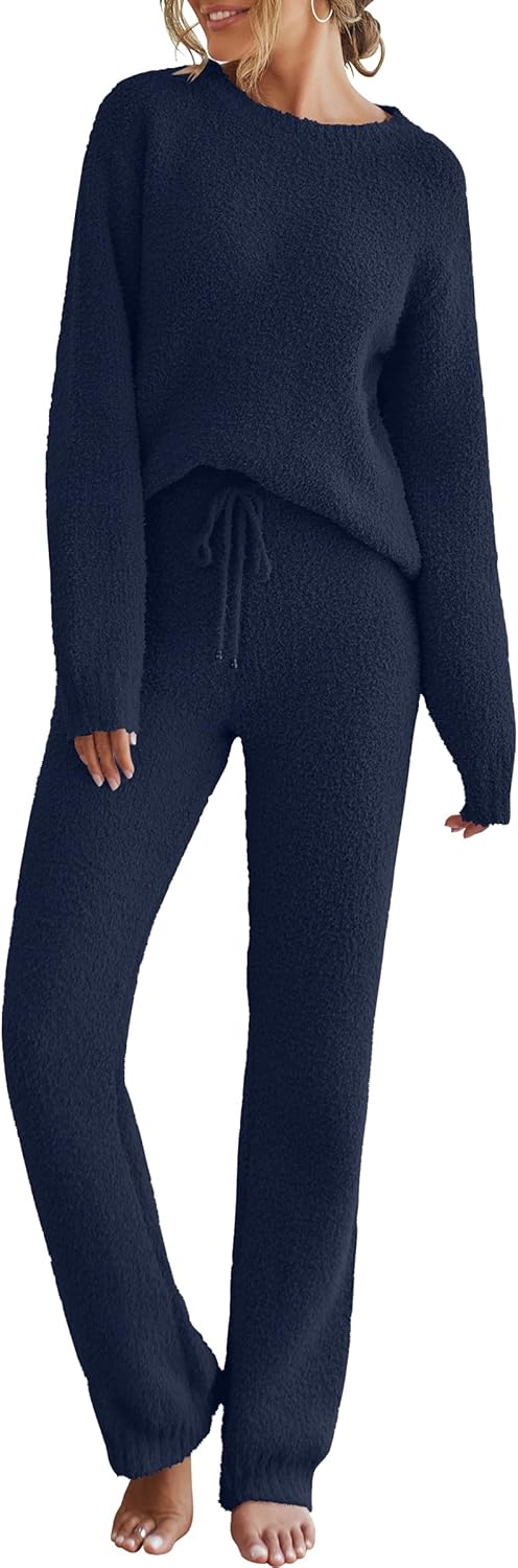 Cozy Fleece Pajama Sets for Women - Perfect for Fall and Winter