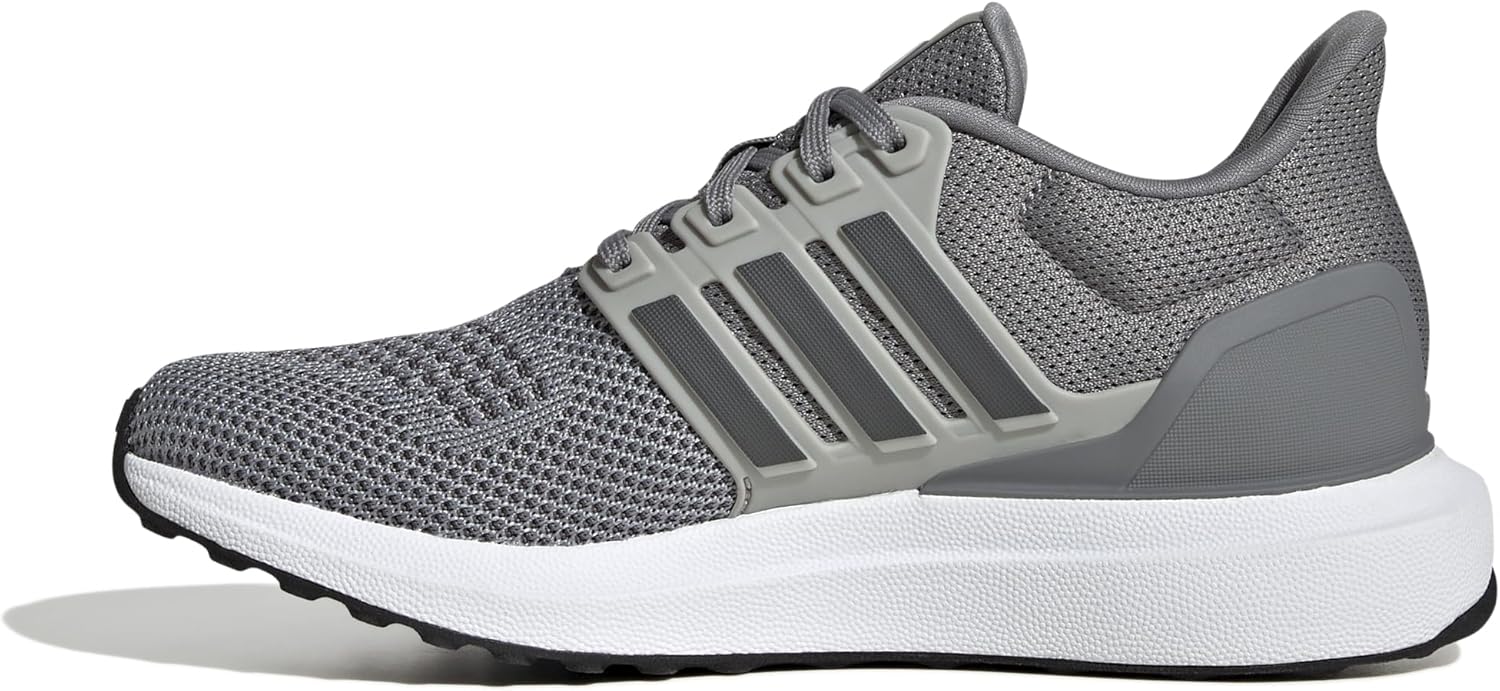 Adidas Unisex-Child Ultradream DNA Sneakers for Active Kids