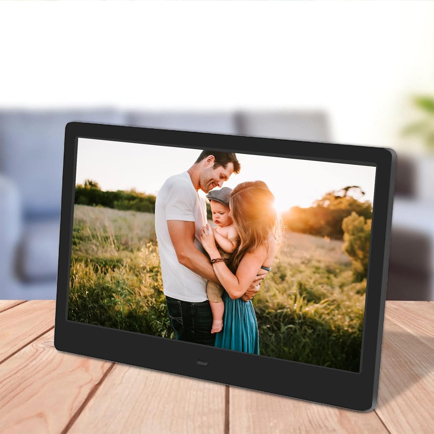 Digital Photo Frame - 14in Wide Screen with Remote Control