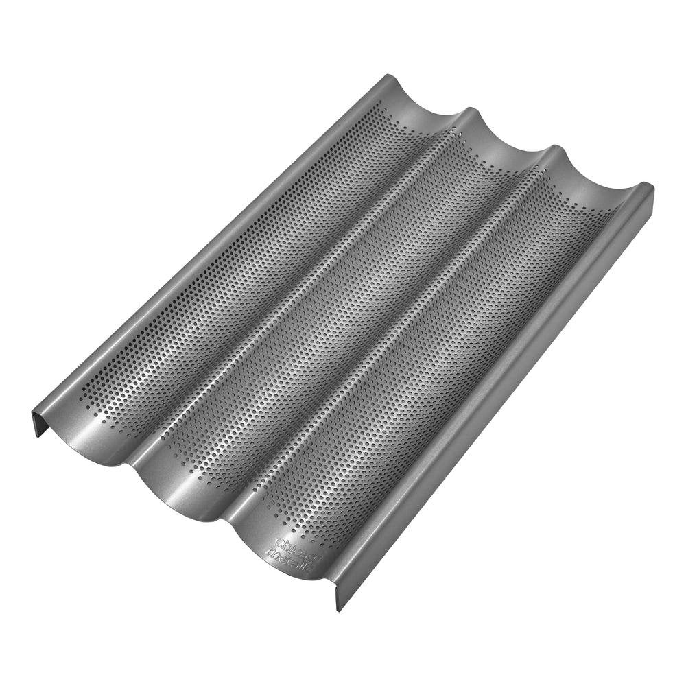 Chicago Metallic Baguette Pan: Crispy Crust Master!