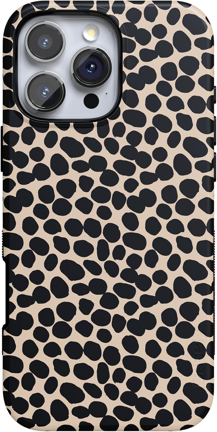 Bold Protective iPhone 16 Pro Case with Cheetah Print Design
