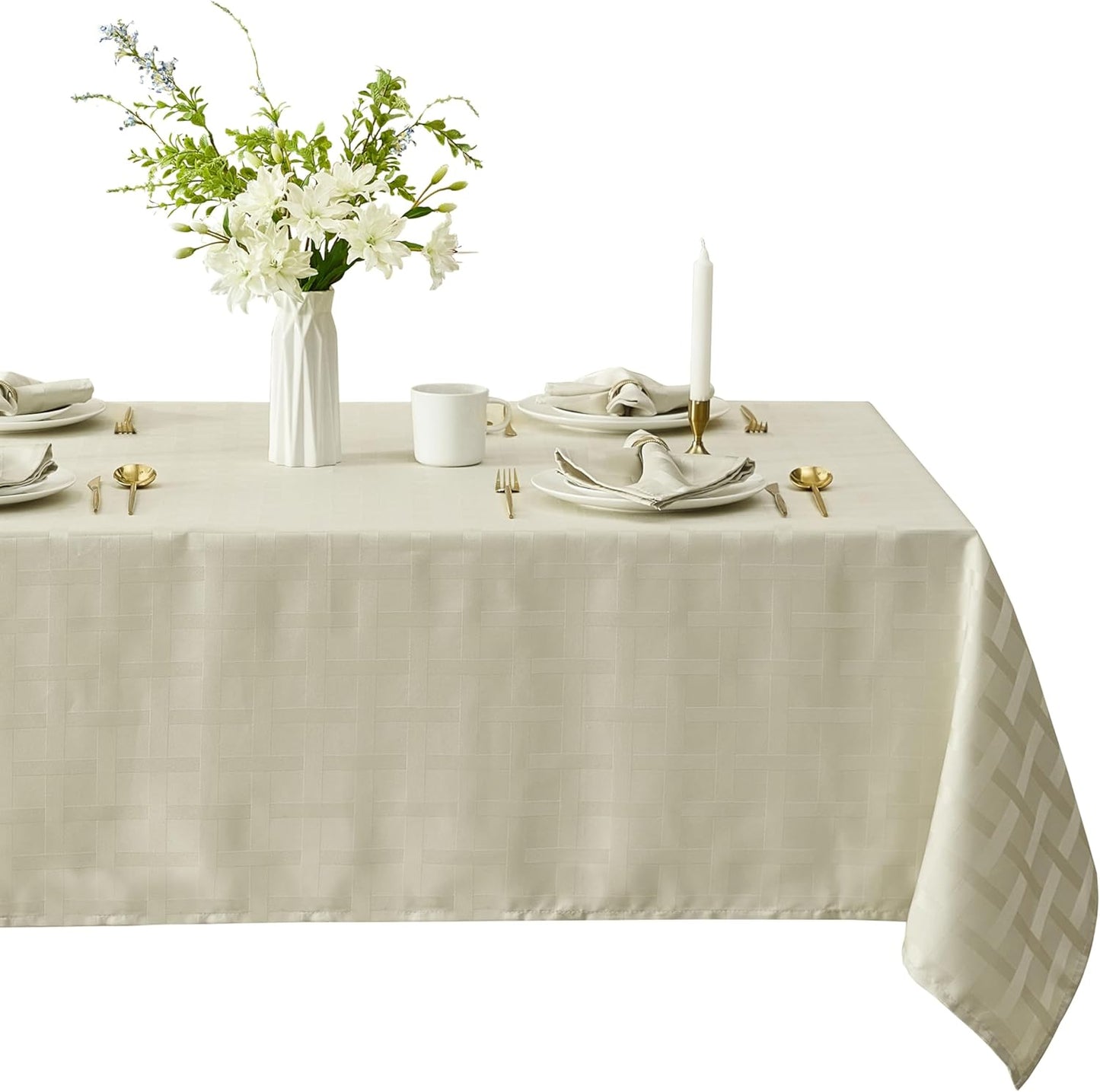 Newbridge Paige Contemporary Christmas Tablecloth for Dining