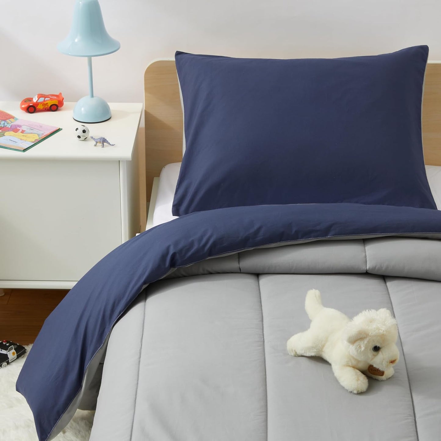 Kids' Lightweight Cotton Reversible Comforter Set in Navy Blue