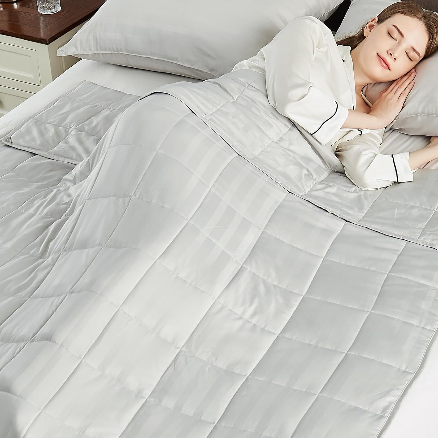 Cooling Weighted Blanket Queen Size for Ultimate Comfort