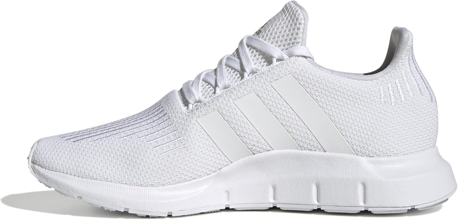 Adidas Womens Swift RunSneaker: Lightweight Comfort and Style