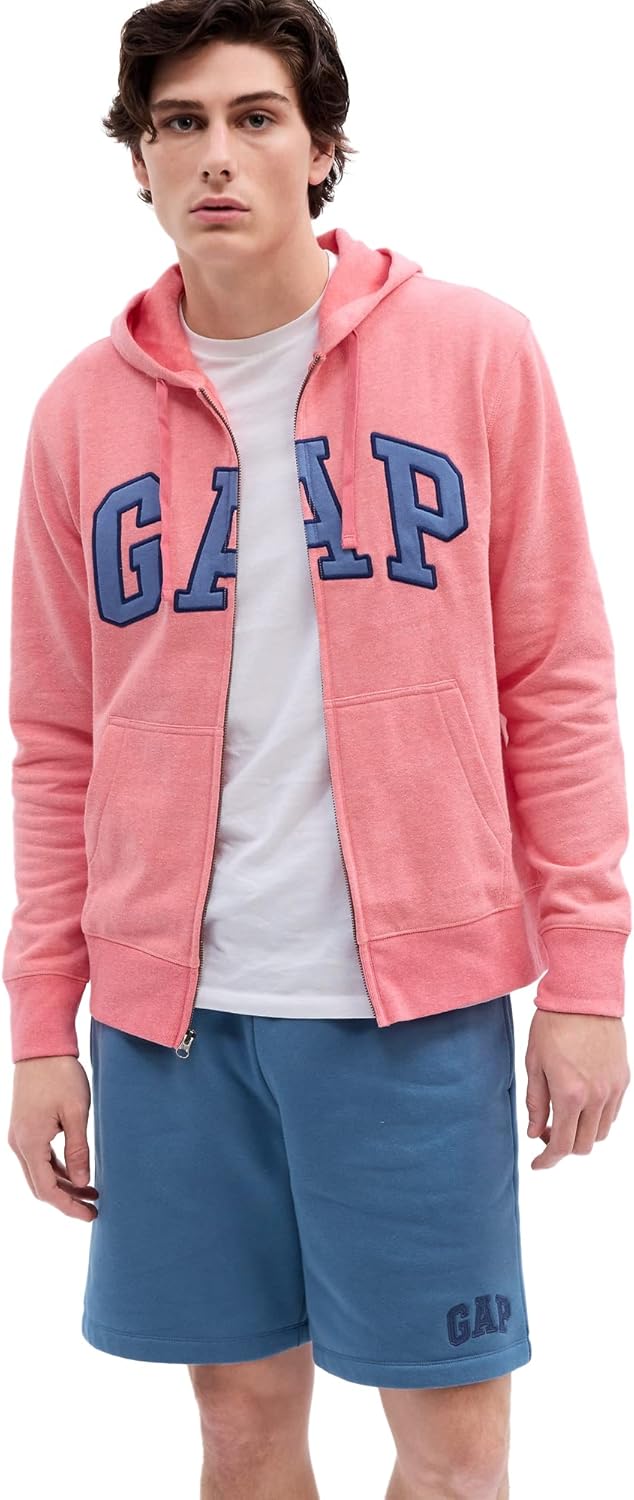 Classic Comfort: GAP Men's Logo Shorts