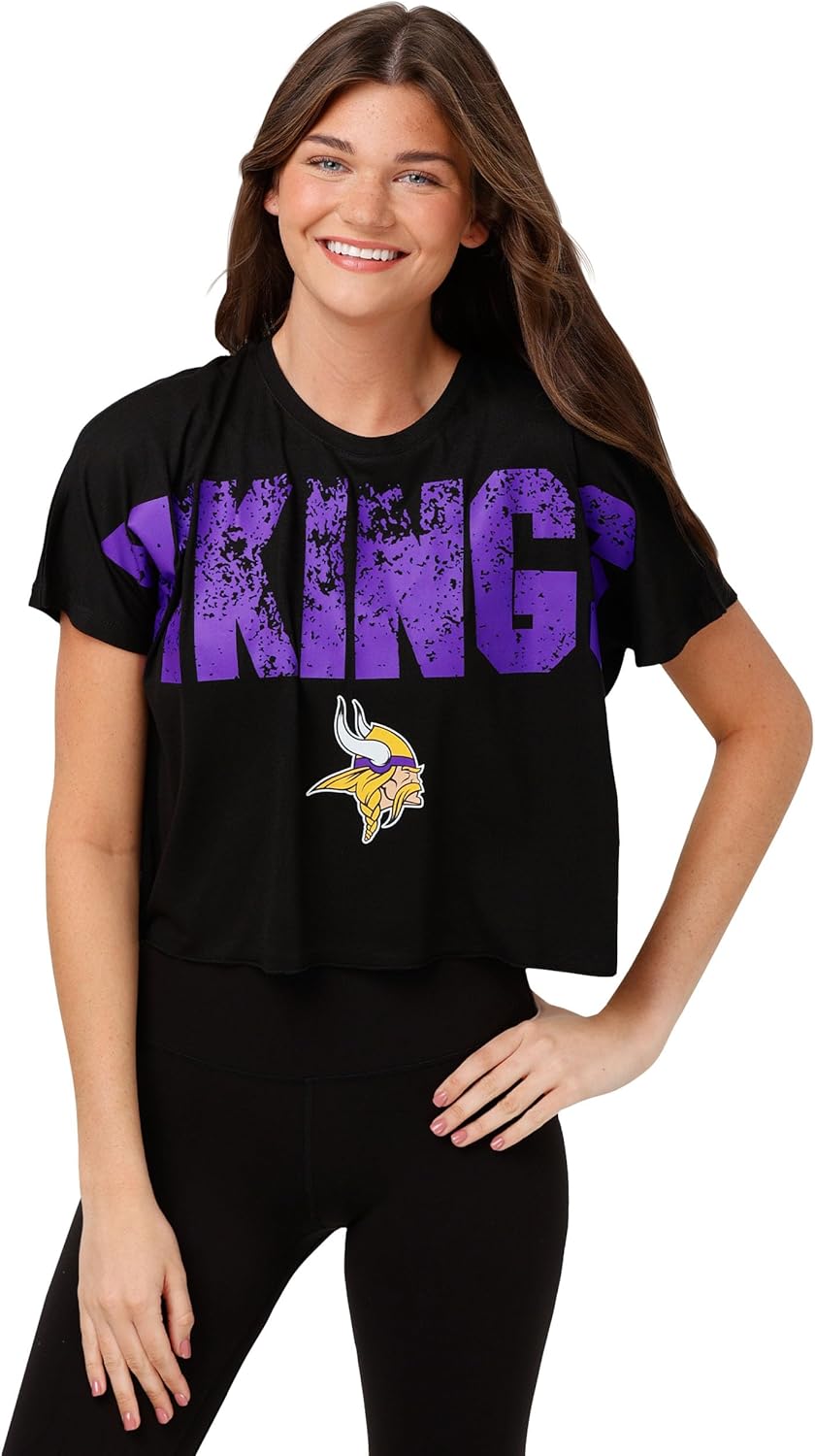 FOCO Women's NFL Team Logo Distressed Crop Top Shirt Review