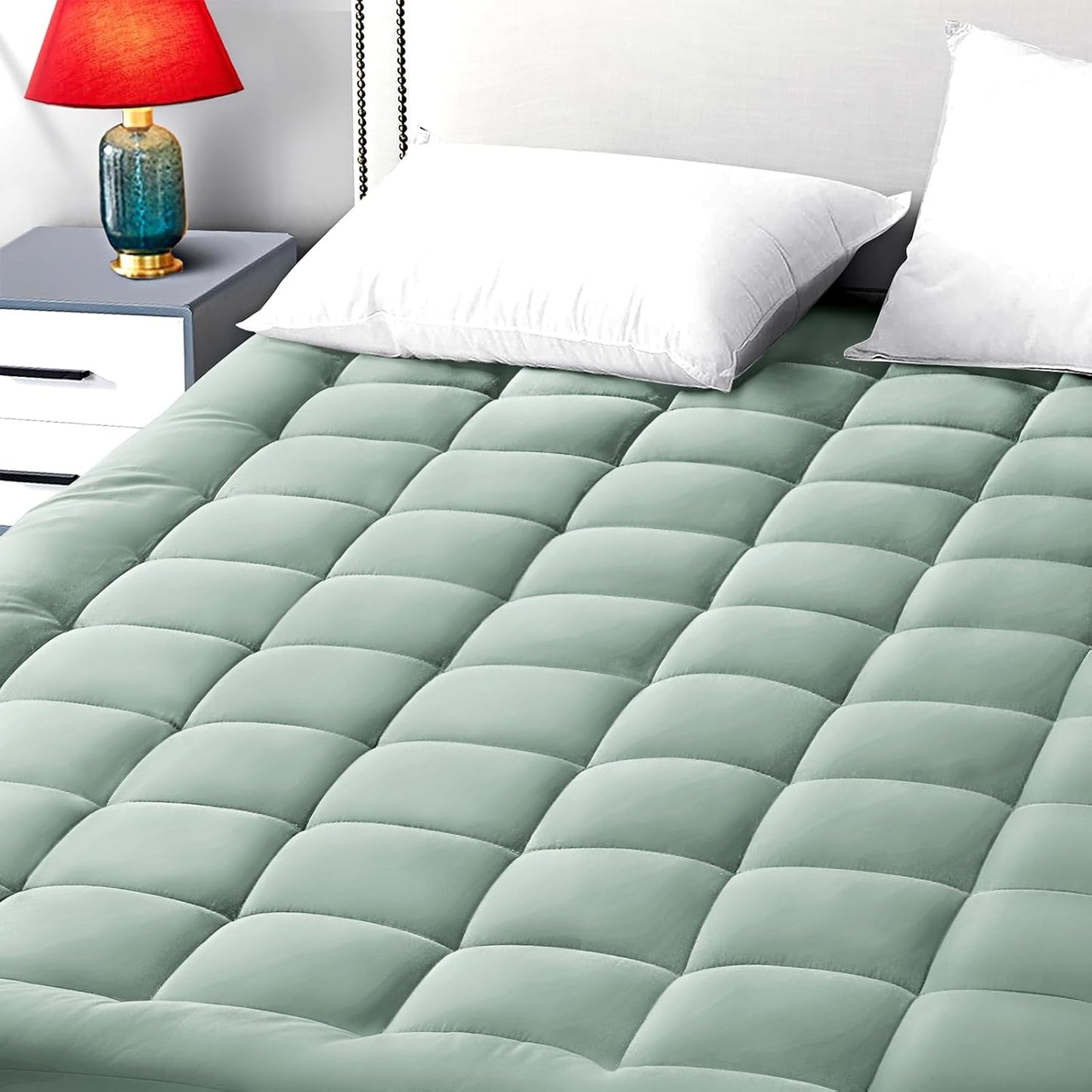 EASELAND Queen Size Mattress Pad for Ultimate Comfort and Protection