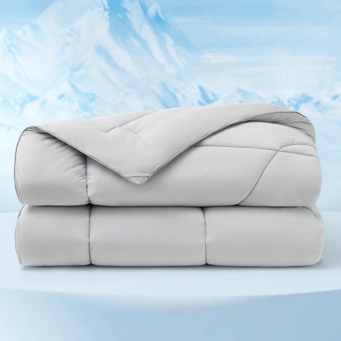 Bedsure Cooling Comforter for Hot Sleepers - Oversize King Size