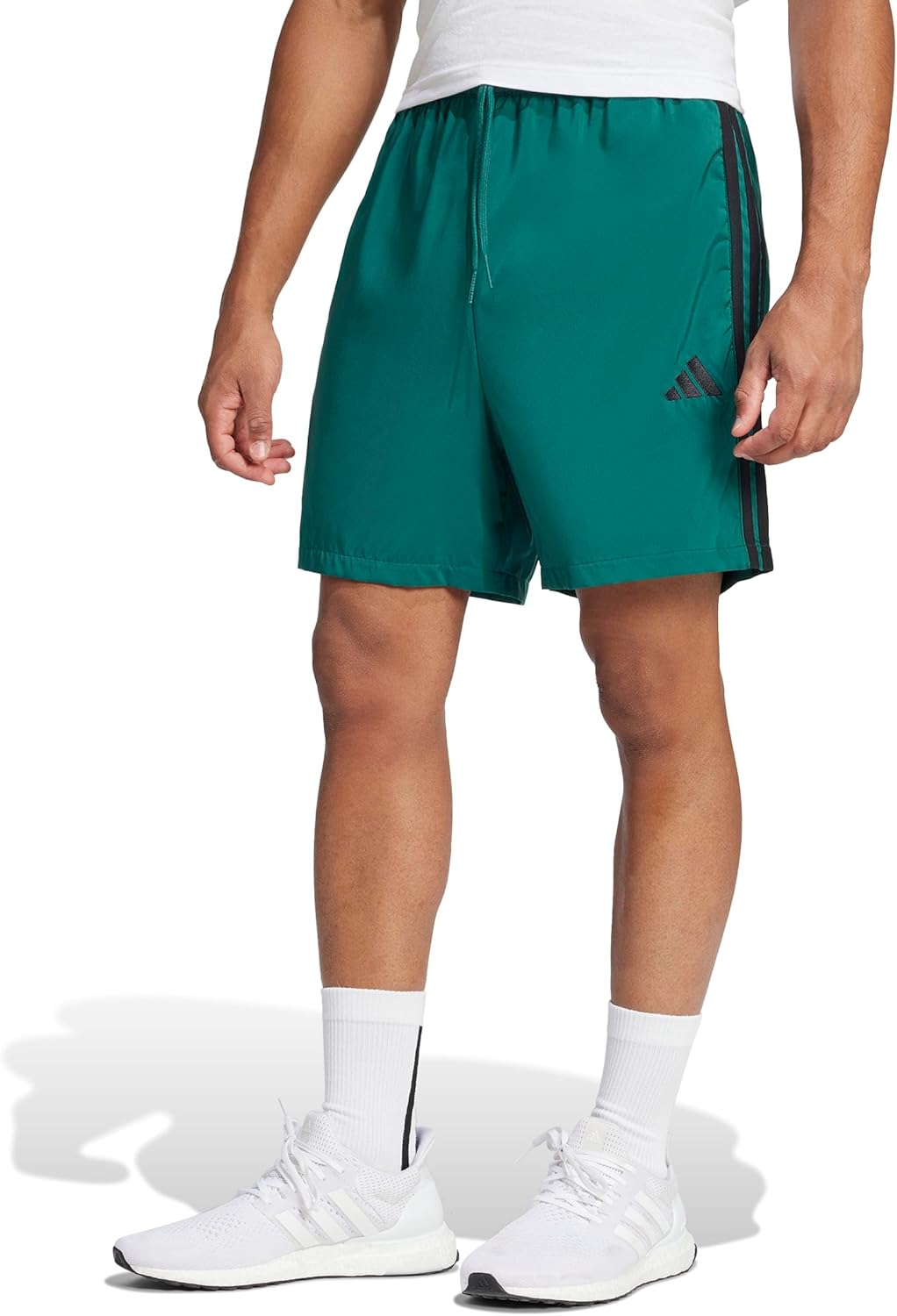 Adidas Mens Essentials 3-Stripes Chelsea 7-inch Shorts Review