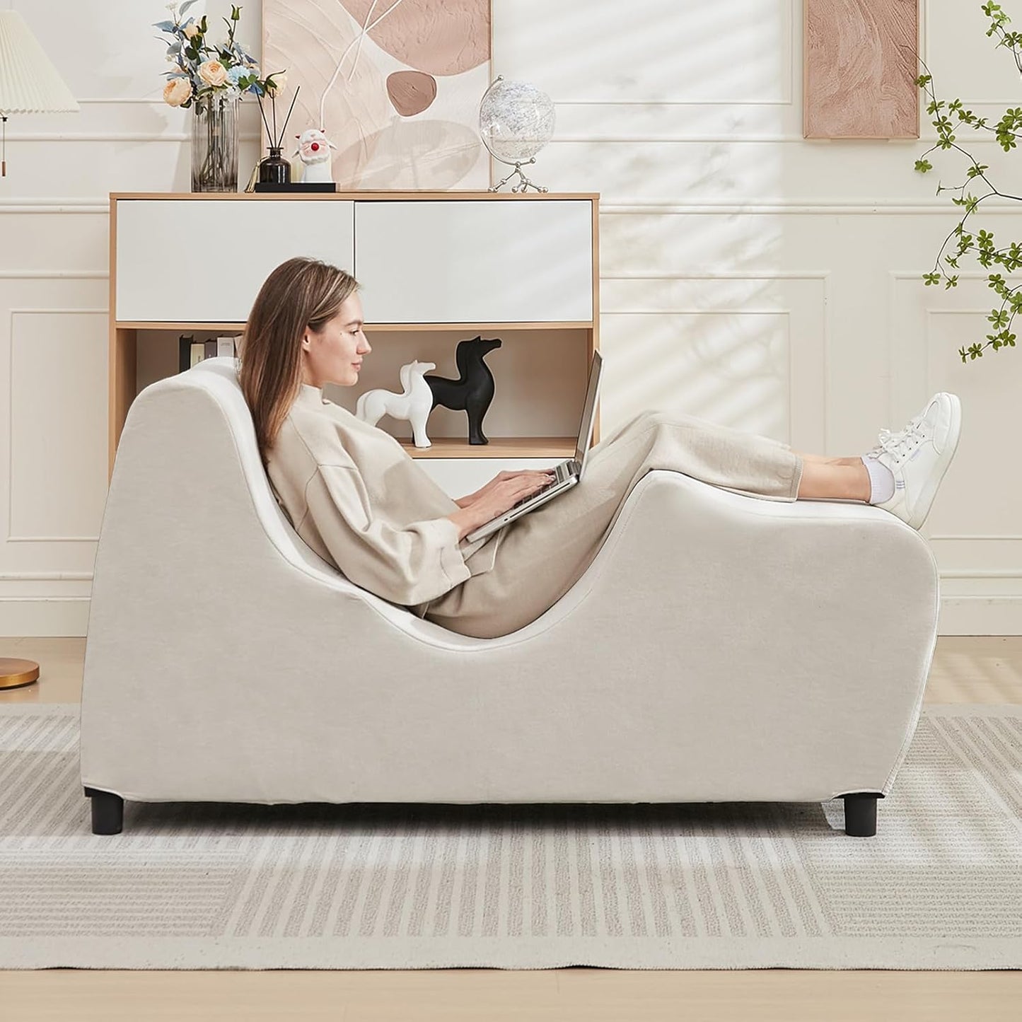 Velvet Yoga Chaise for Adult Exercising - Beige