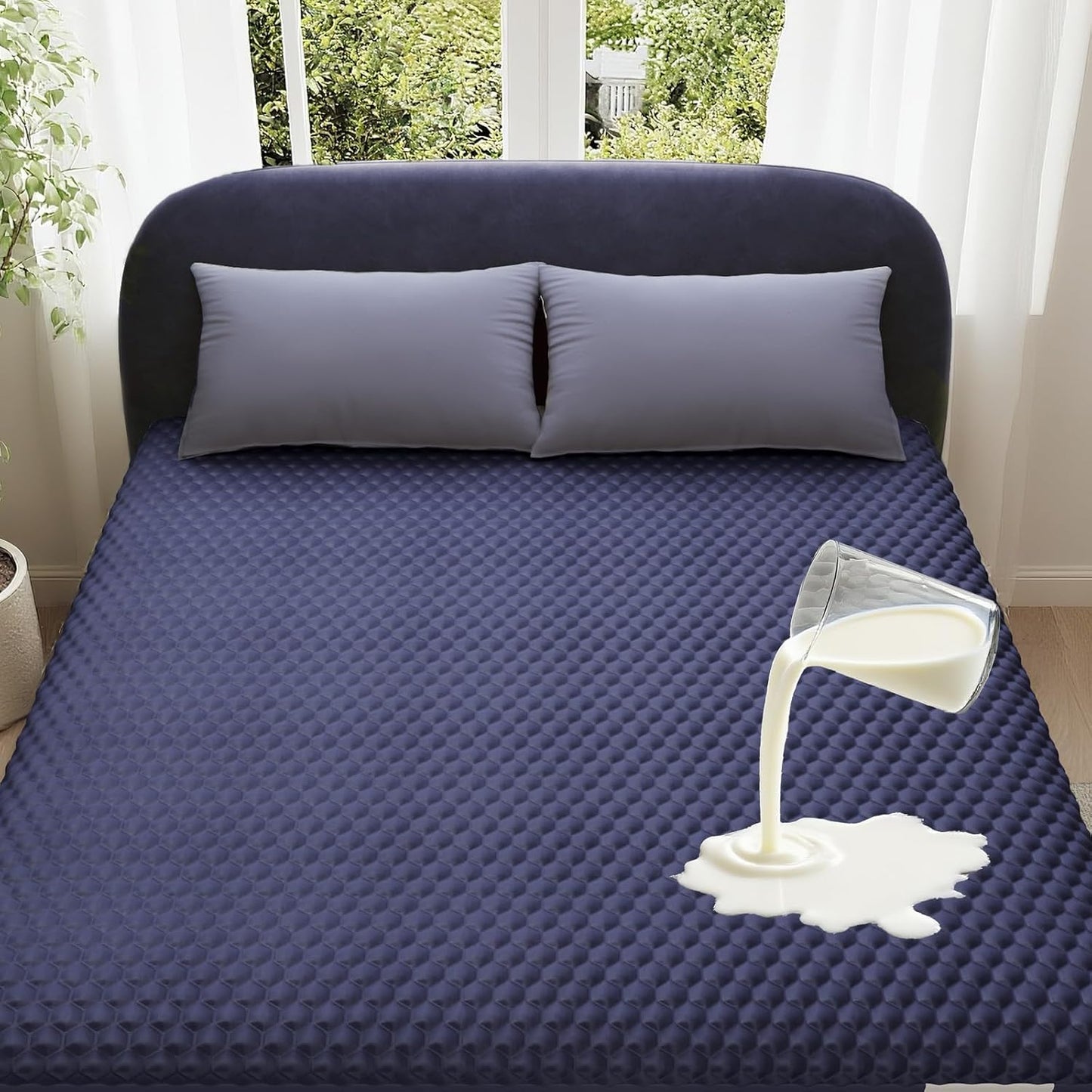 OhGeni Waterproof Mattress Protector for Queen Size Beds