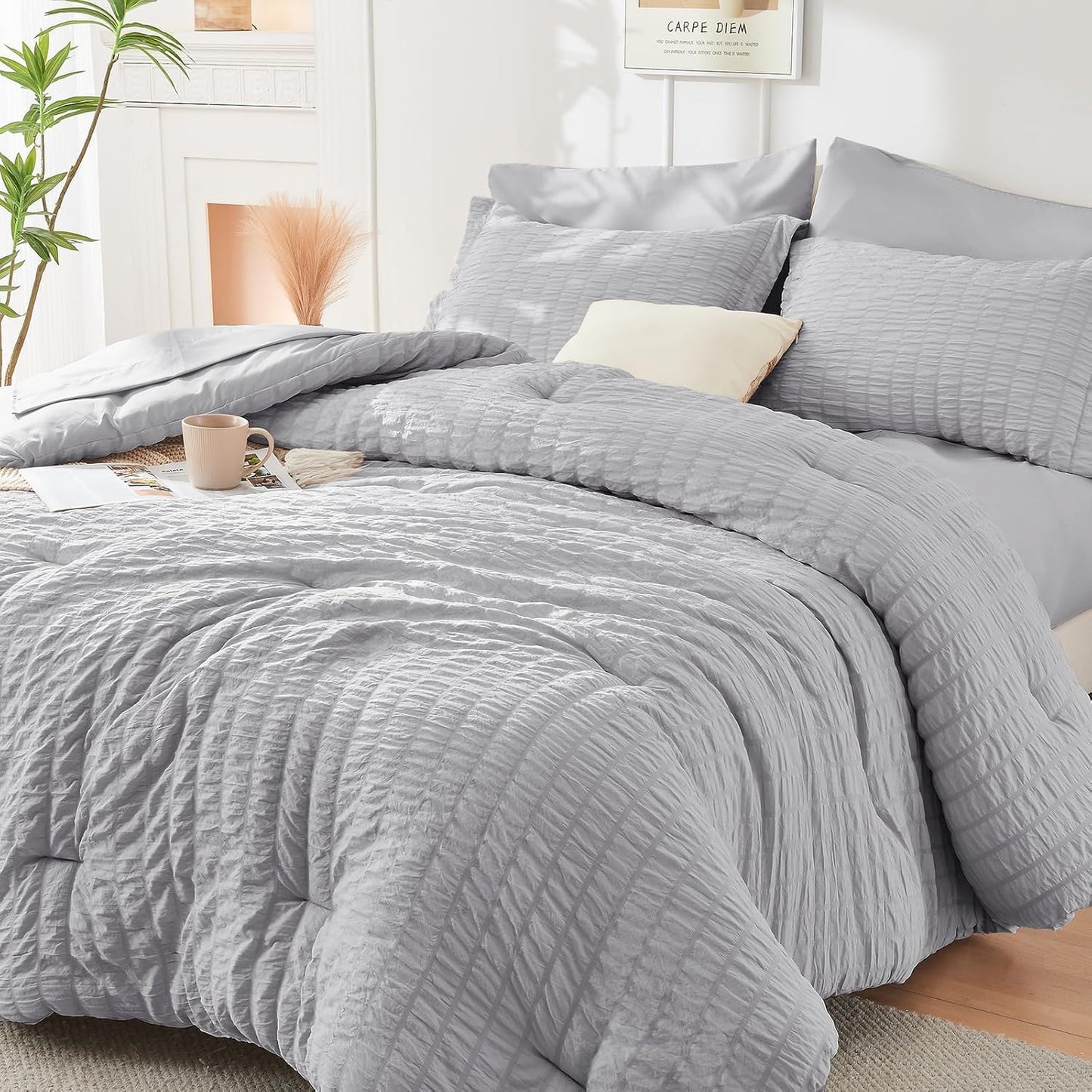 Light Grey Twin Comforter Set with Seersucker Design for All Seasons