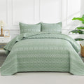 Andency Sage Green Quilt Set King 106x96 in - Lightweight Reversible