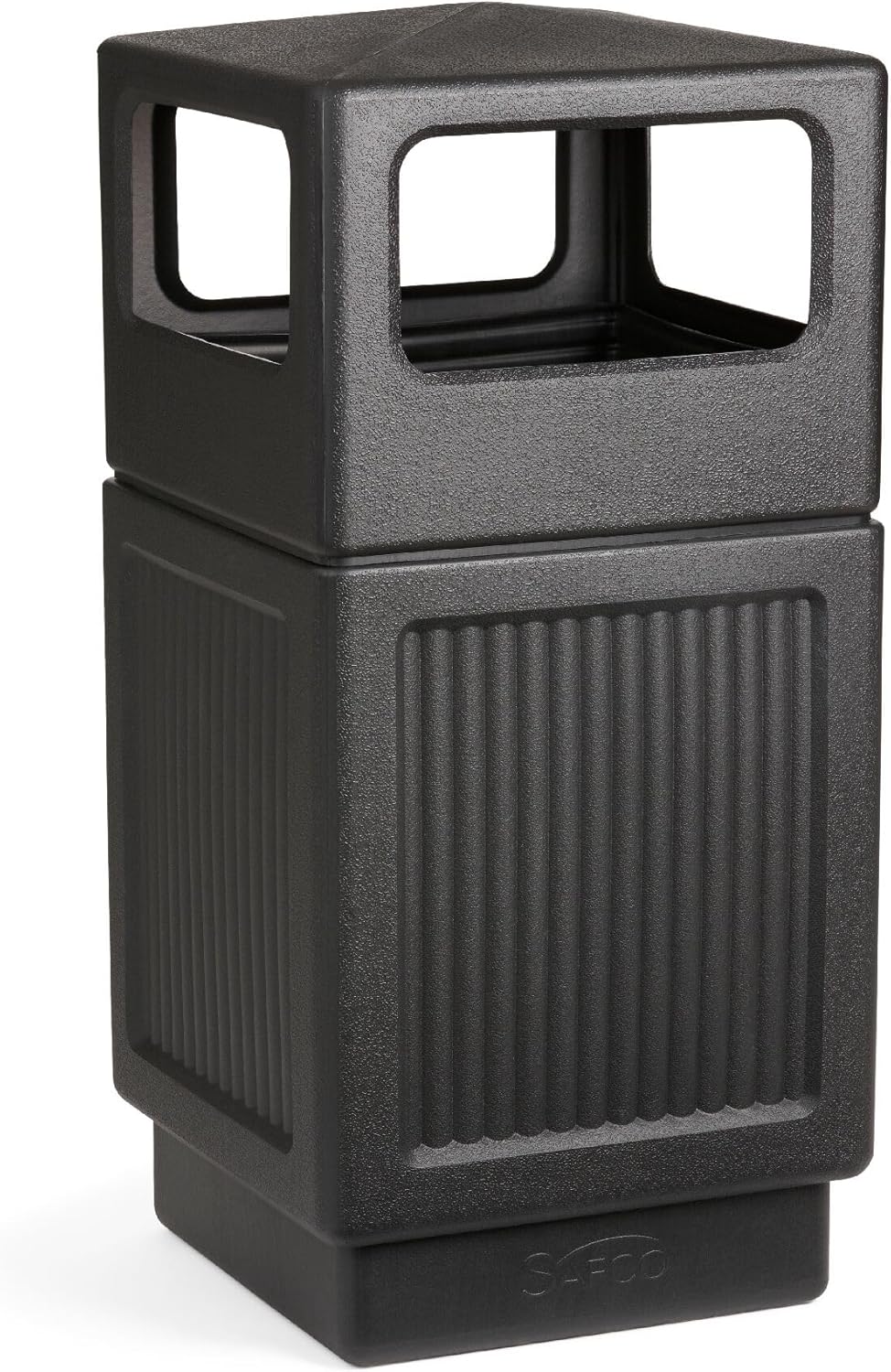 Durable 38 Gallon Canmeleon Trash Can for Indoor and Outdoor Use