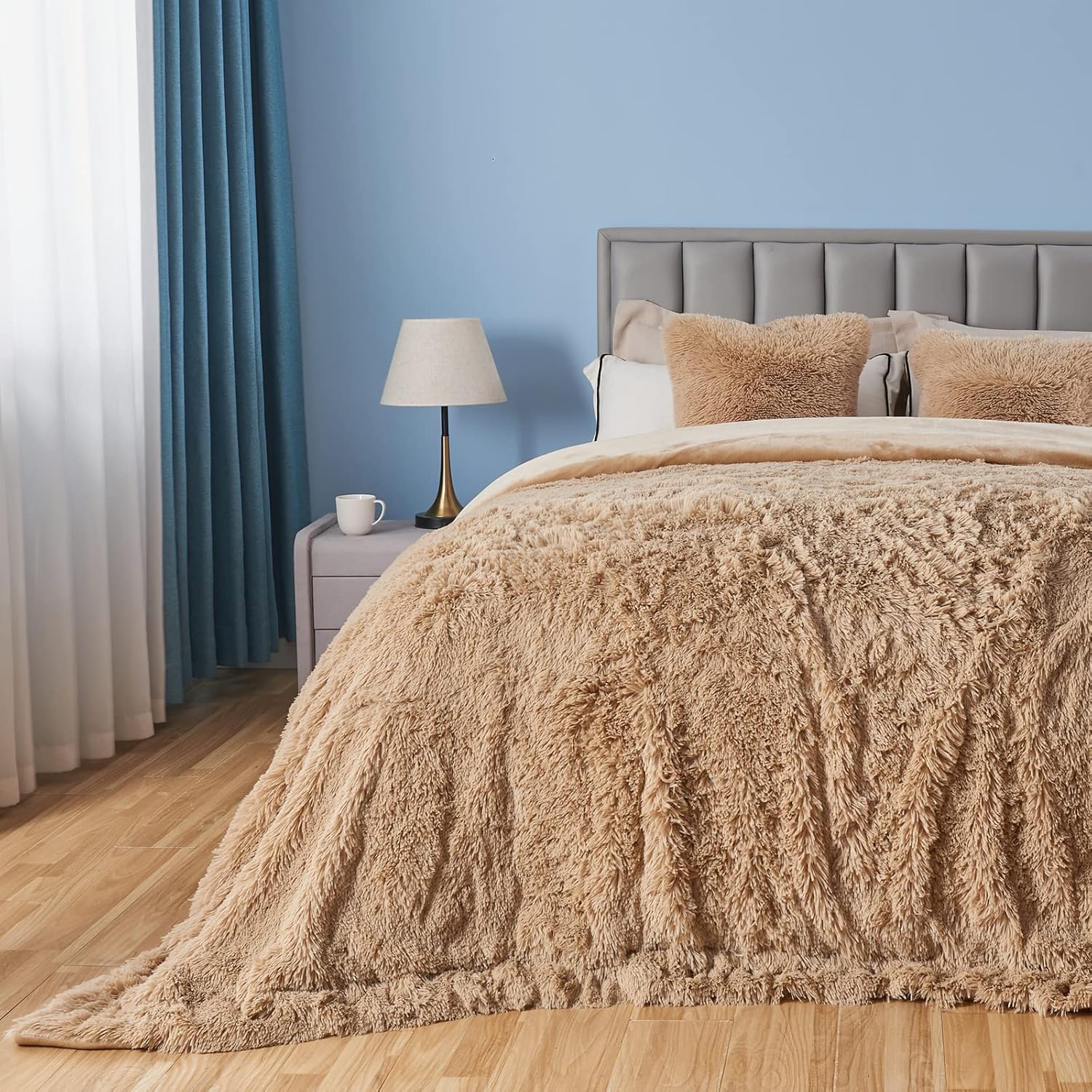 GONAAP Fuzzy Faux Fur Throw Blanket for Cozy Comfort and Style