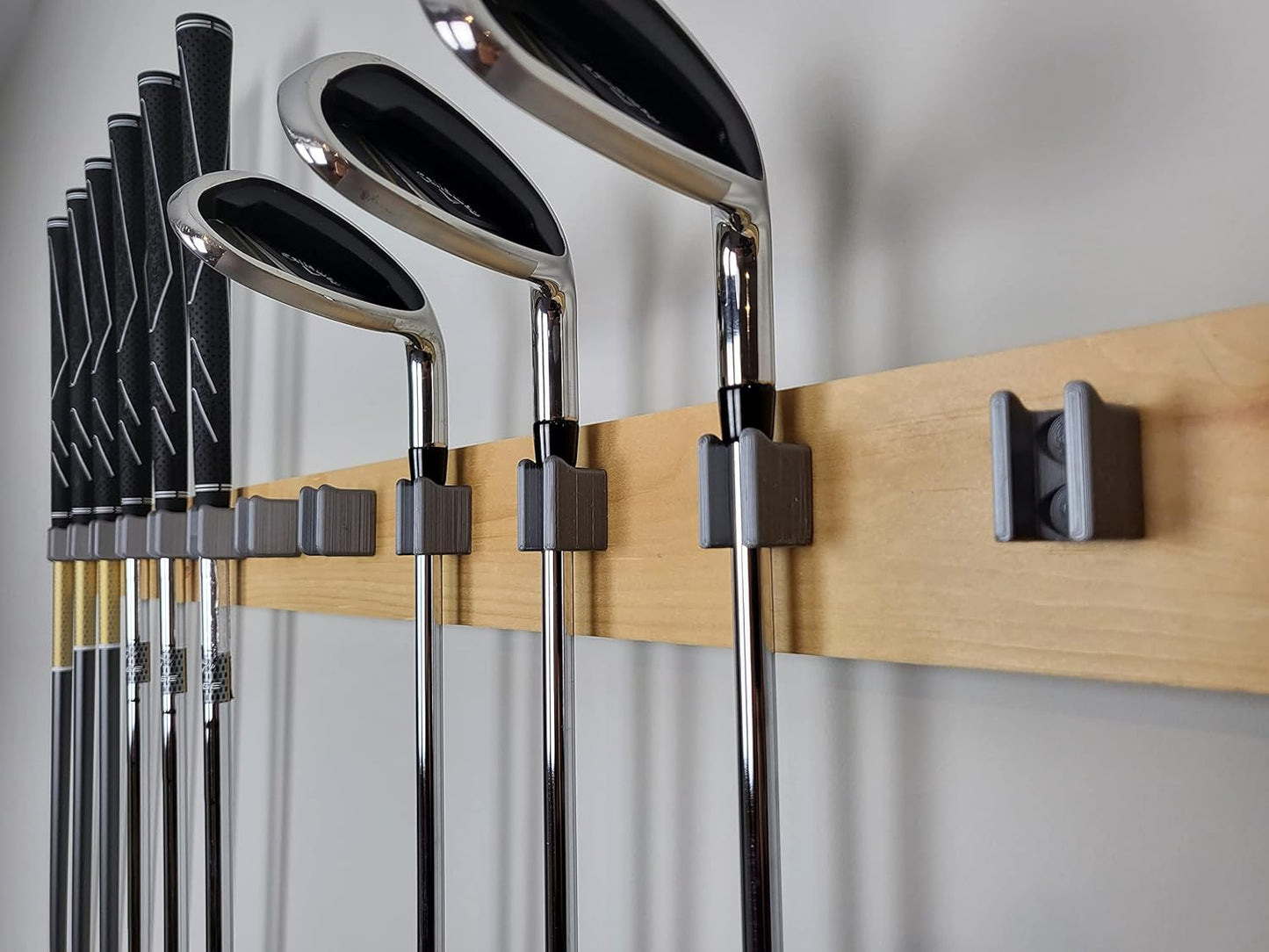 JINTECH Golf Club Wall Organizer - Space-Saving Rack Set