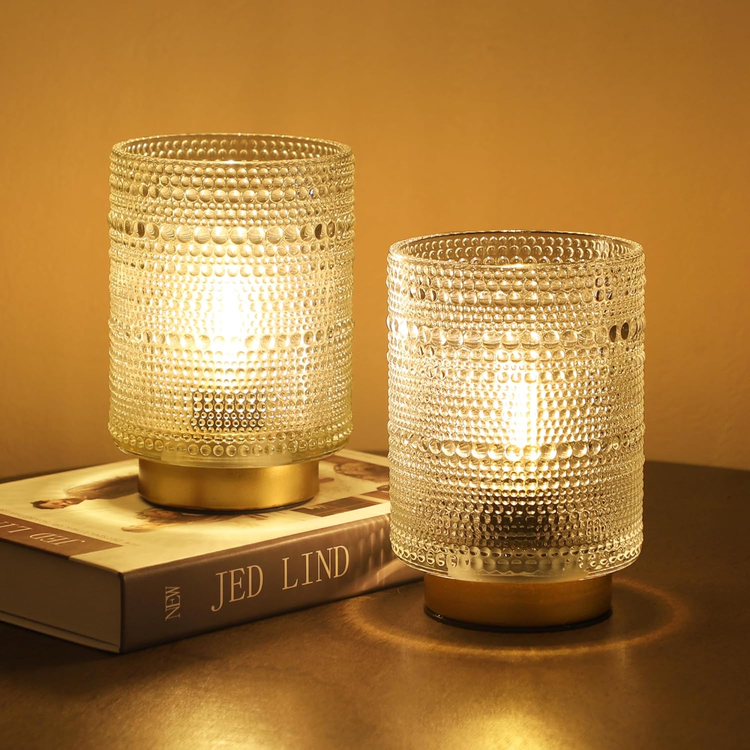 Battery Operated Decorative Aesthetic Lamp for Dorm and Office