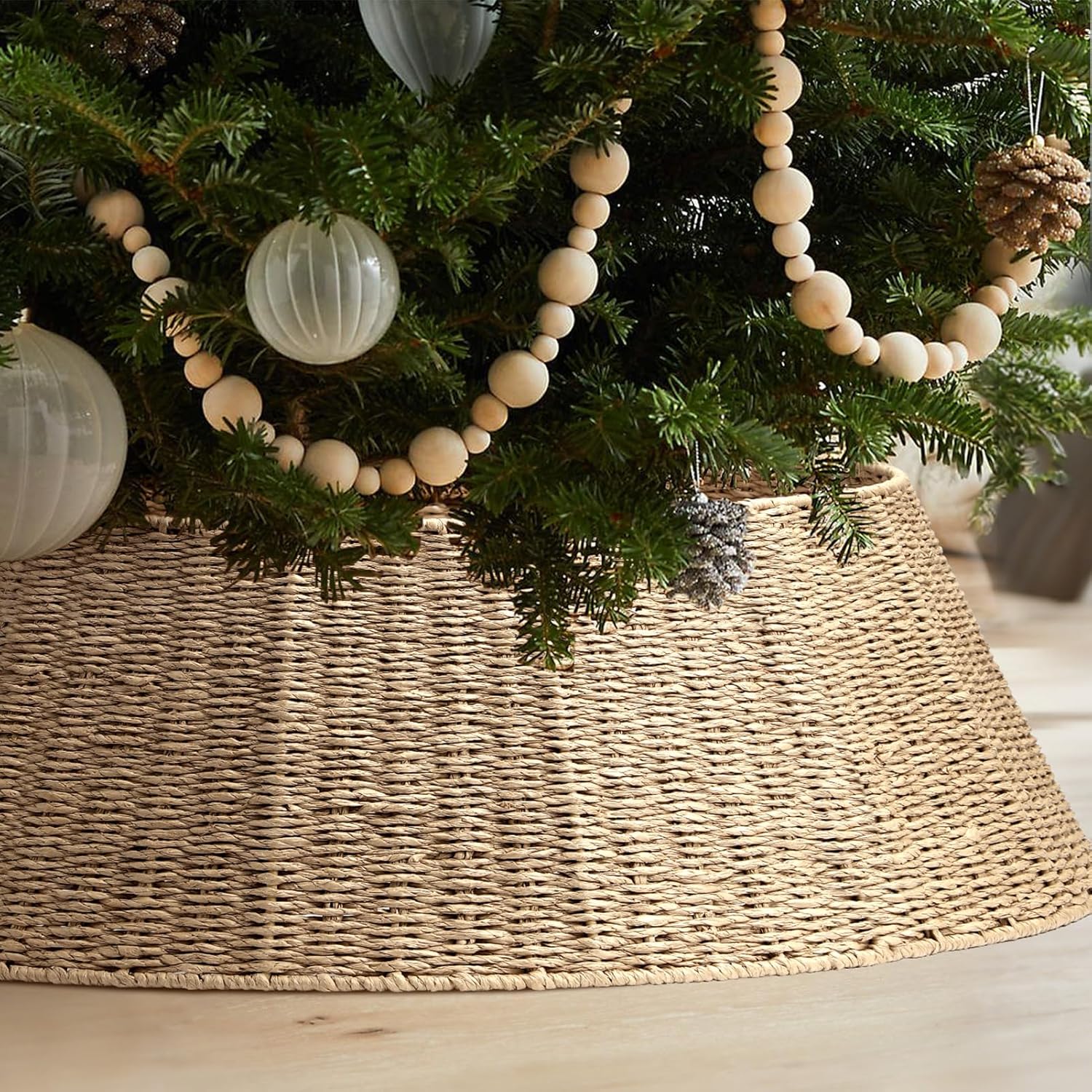 Hommtina Christmas Tree Collar - Elevate Your Holiday Decor