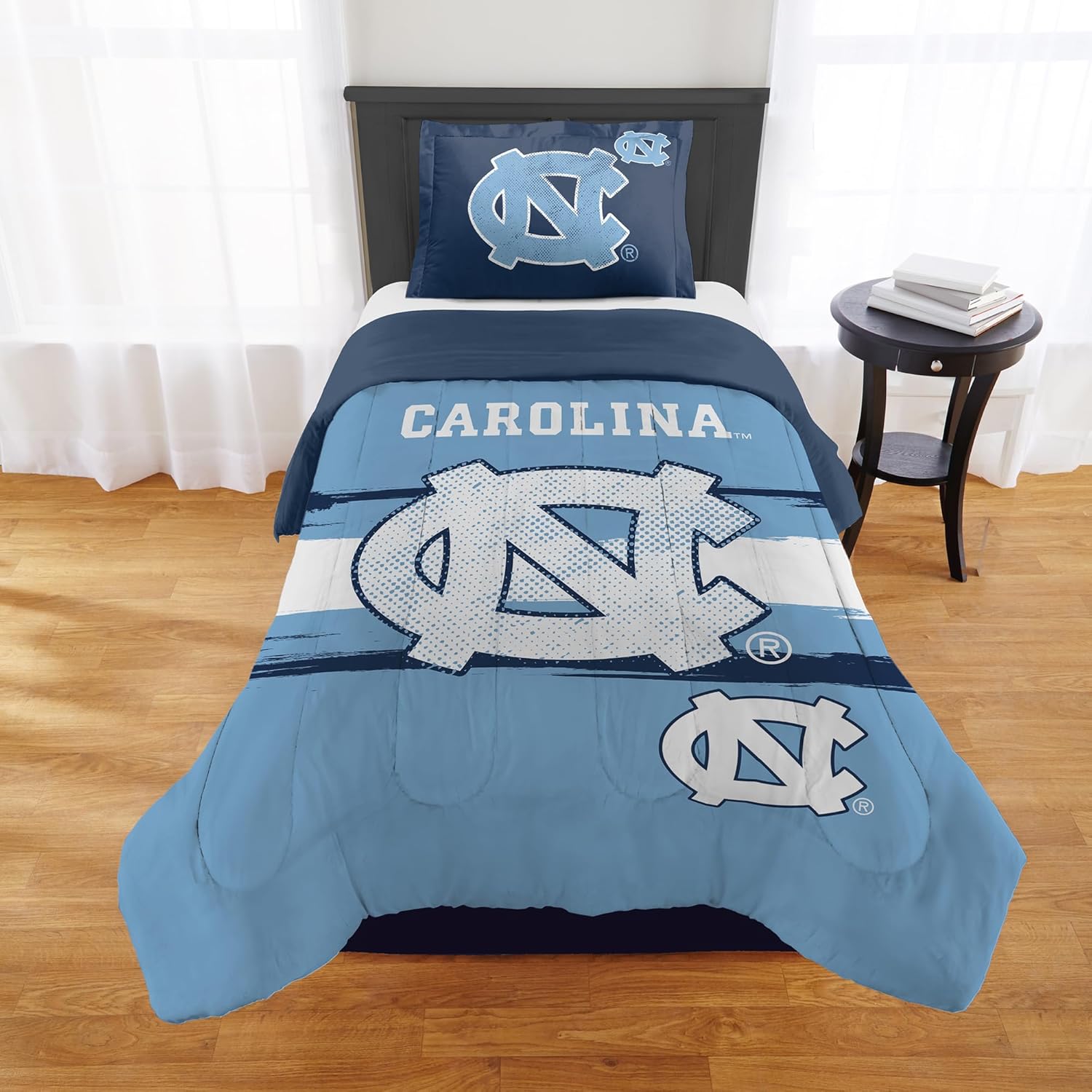 UNC Tar Heels Comforter Set for Dorms, Guest Rooms & Tailgates