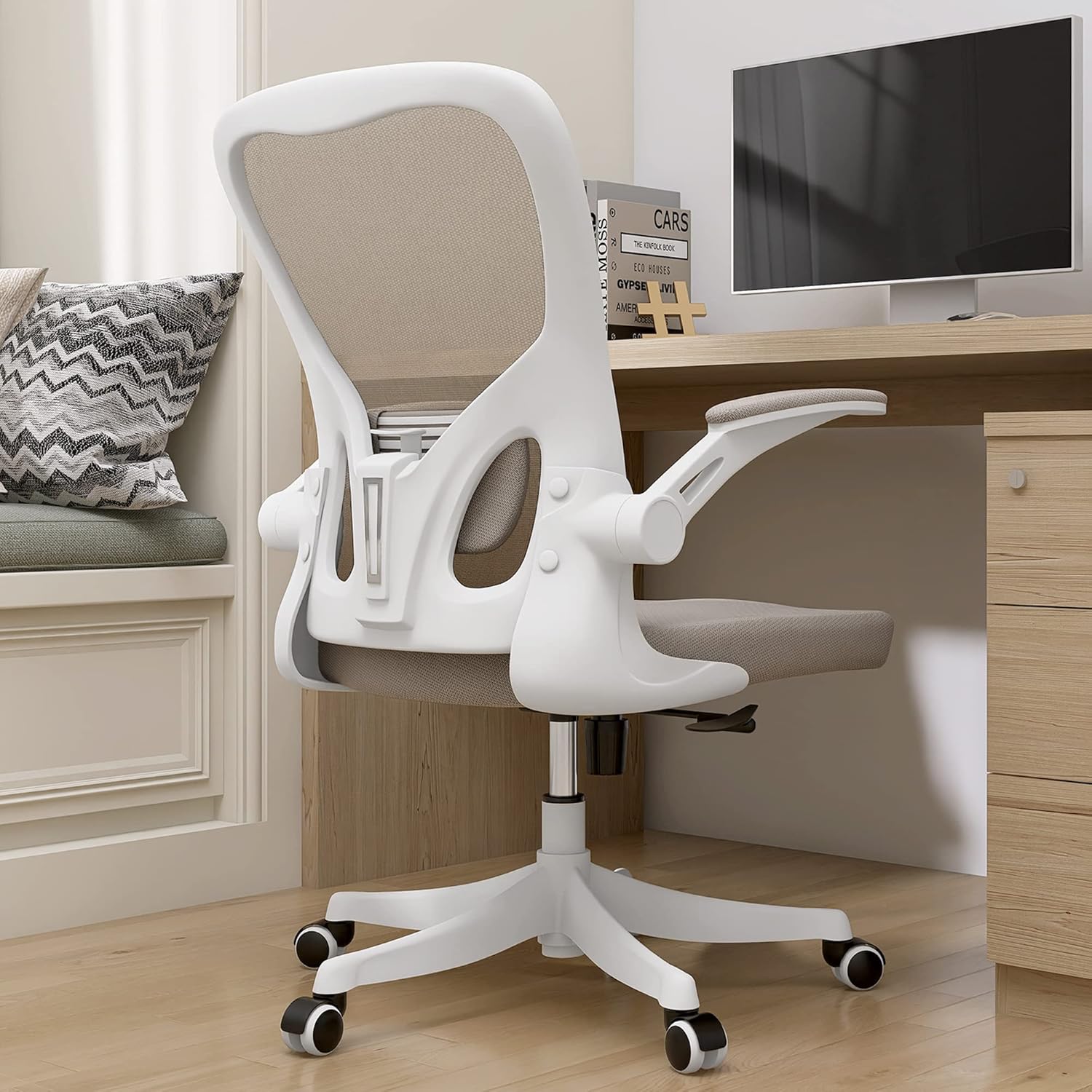 Monhey Ergonomic Office Chair with Lumbar Support and Headrest