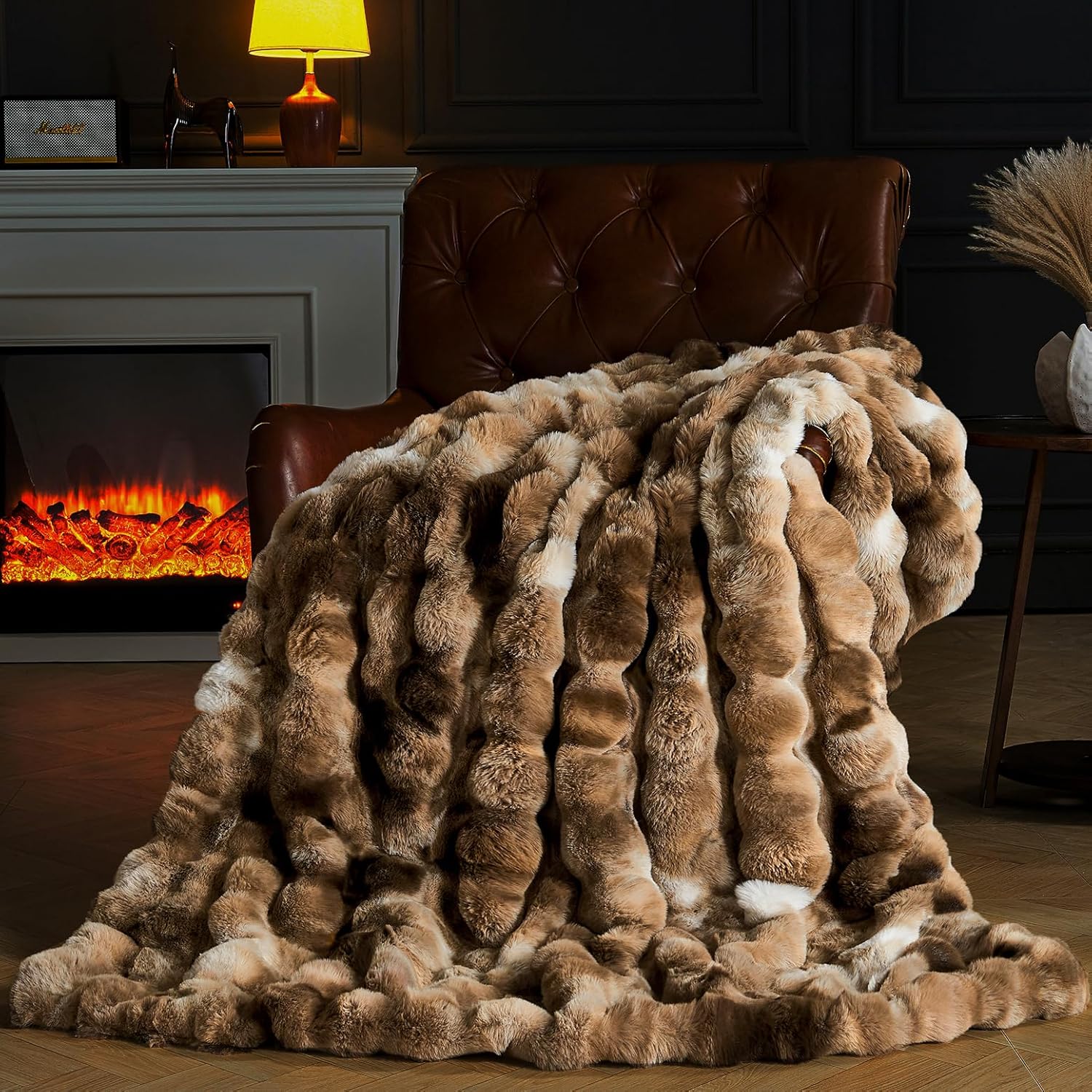 Faux Fur Throw Blanket for Couch, Cozy Shaggy Rabbit Blanket