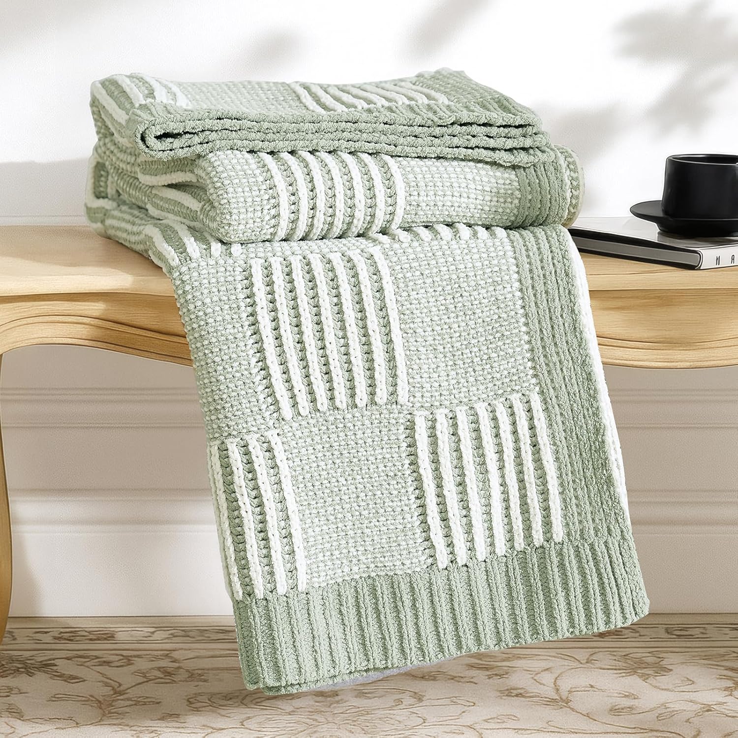 Checkered Knit Throw Blanket for Couch, Soft Chenille Texture