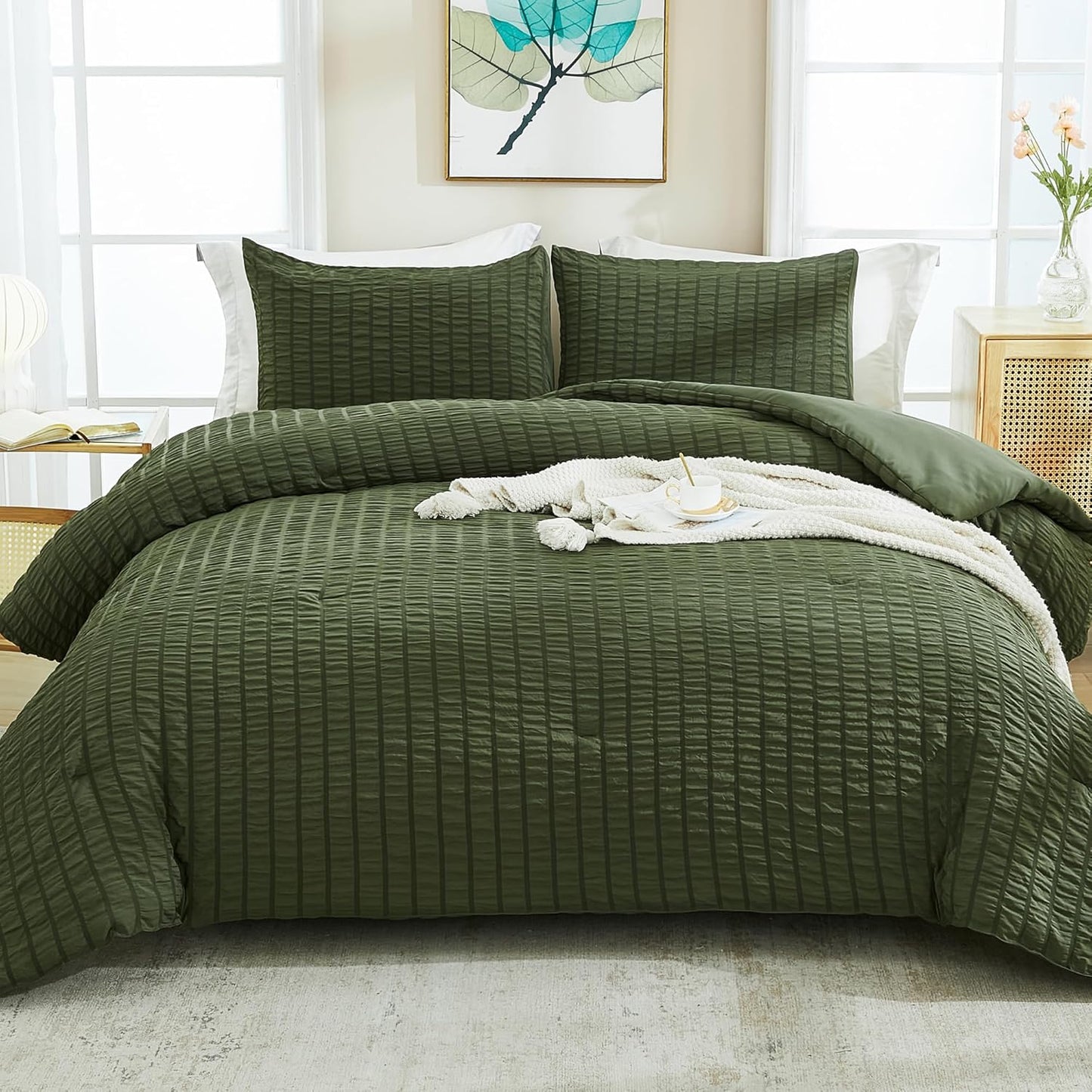 AveLom Dark Olive Green Seersucker King Comforter Set Review
