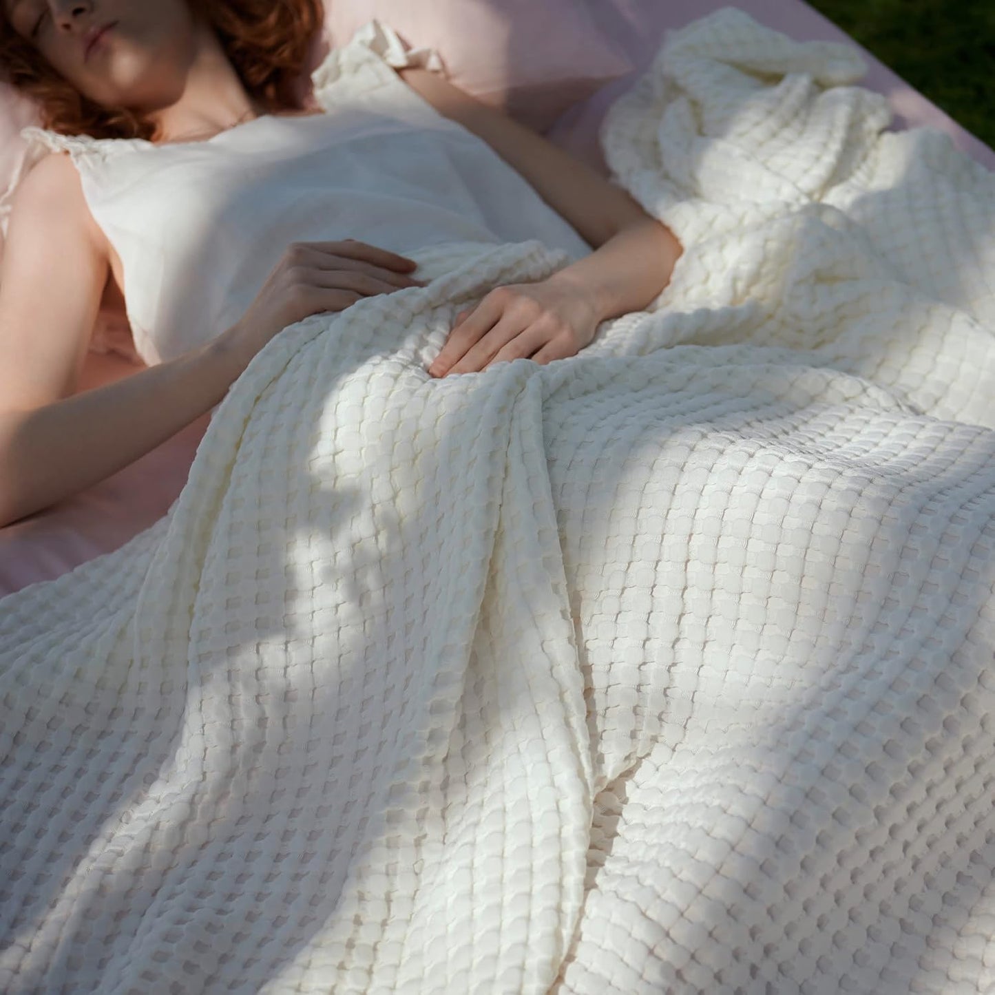 Cooling Cotton Waffle Queen Size Blanket for Hot Sleepers