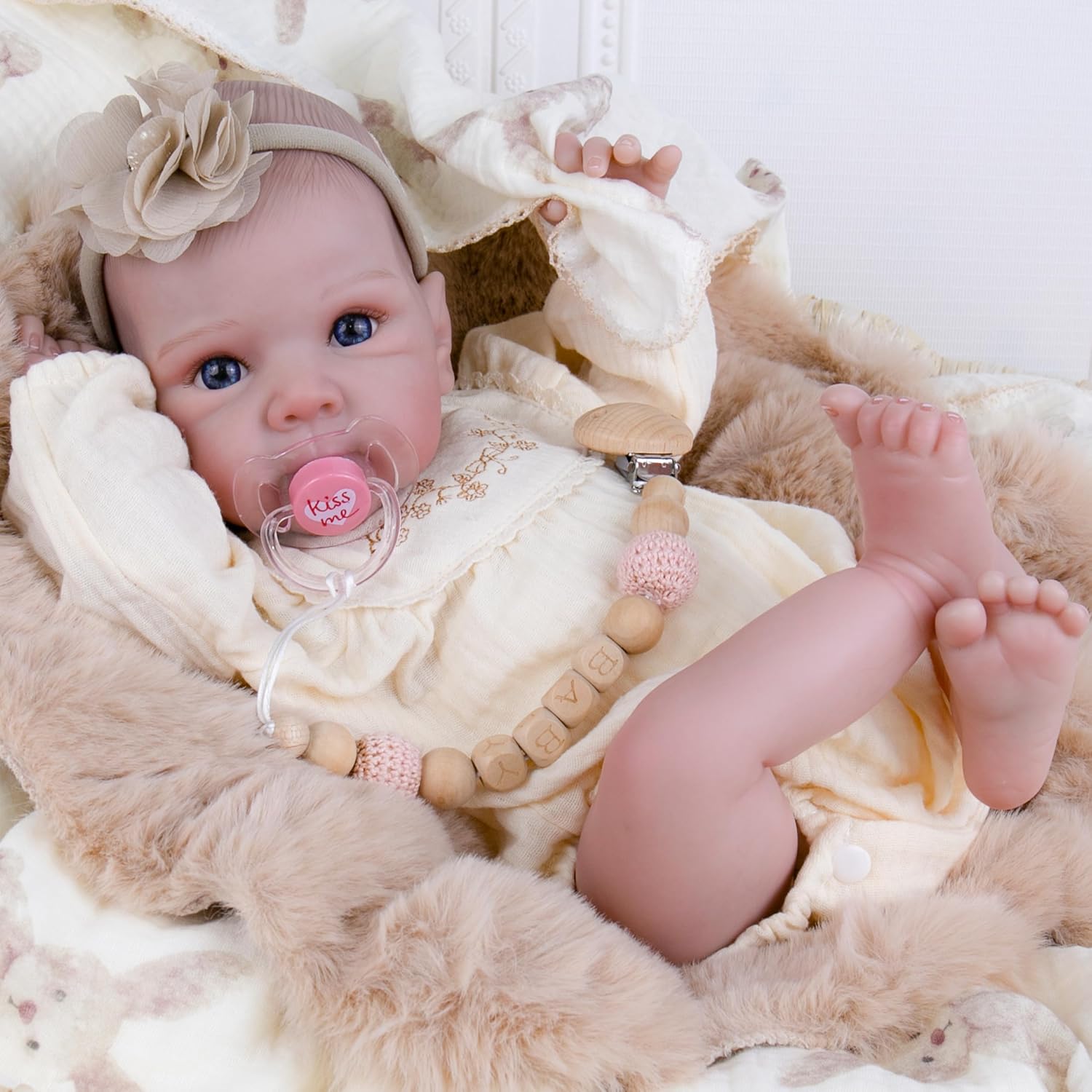 Milidool Realistic Reborn Baby Dolls - 20 Inch Cute Doll Gift