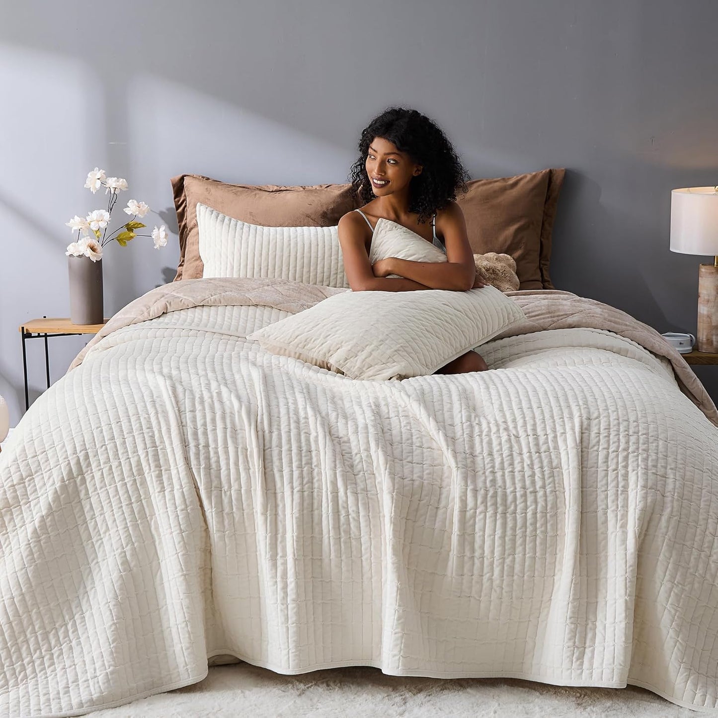 Luxurious Velvet Quilt - Striped Channel Stitch Cream Queen Set