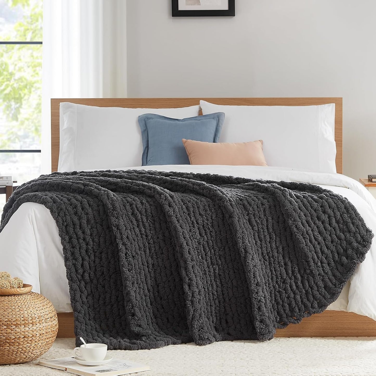 L'AGRATY Chunky Knit Blanket Throw - Soft Chenille Crochet Blanket
