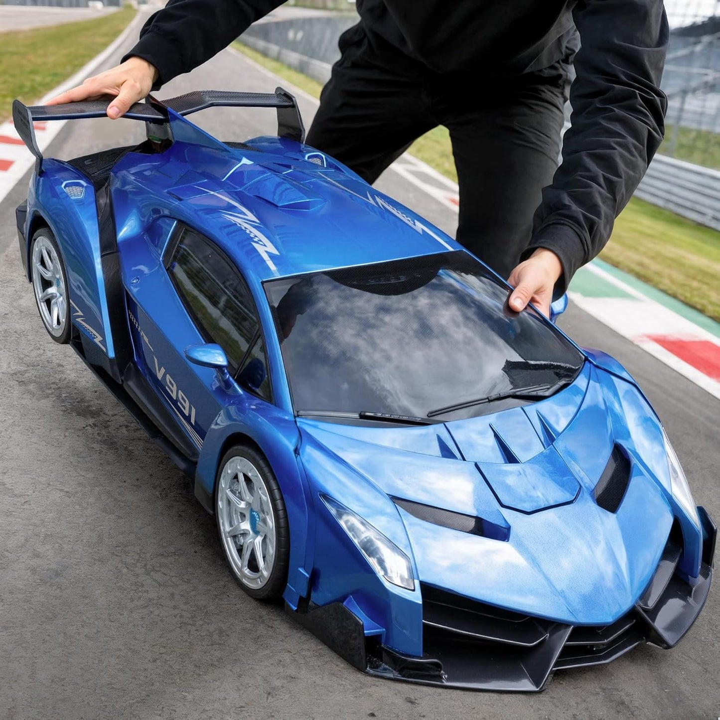 V991 Transform Remote Control Car for Kids - 70 Min Playtime