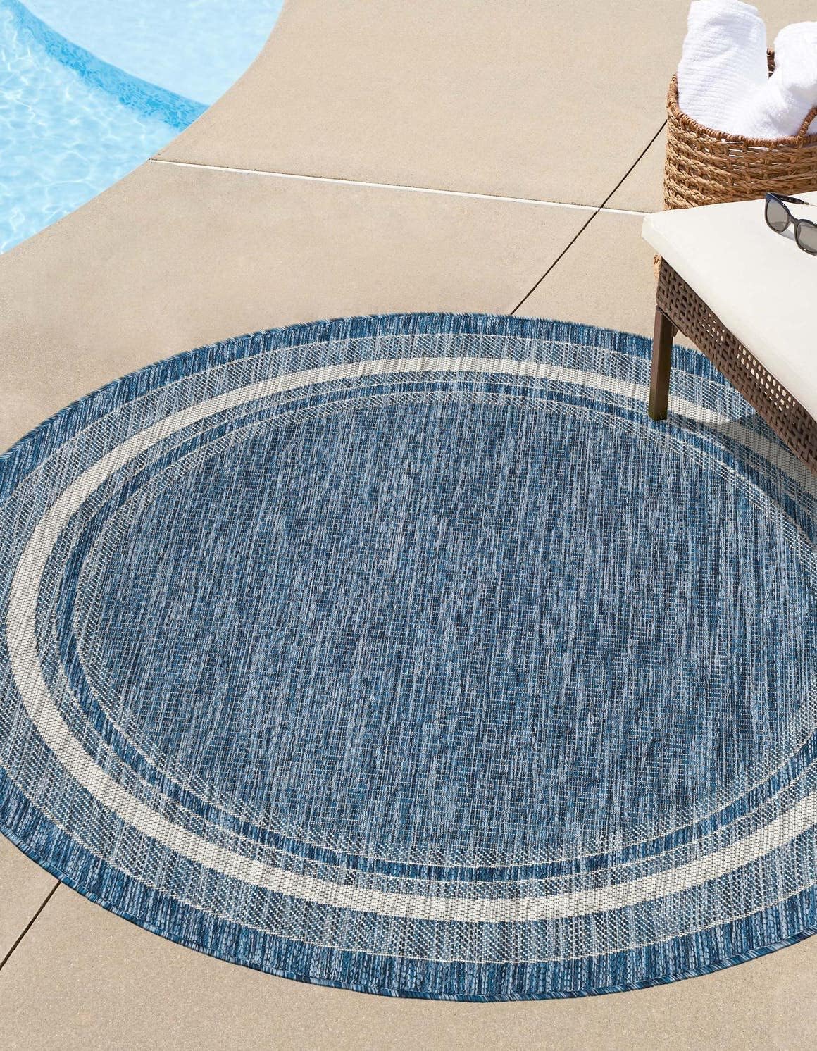 Unique Loom Outdoor Border Collection Area Rug - Soft Border