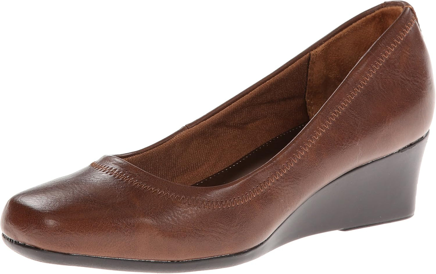 LifeStride Women's Groovy Pump: Comfort Meets Style in Footwear