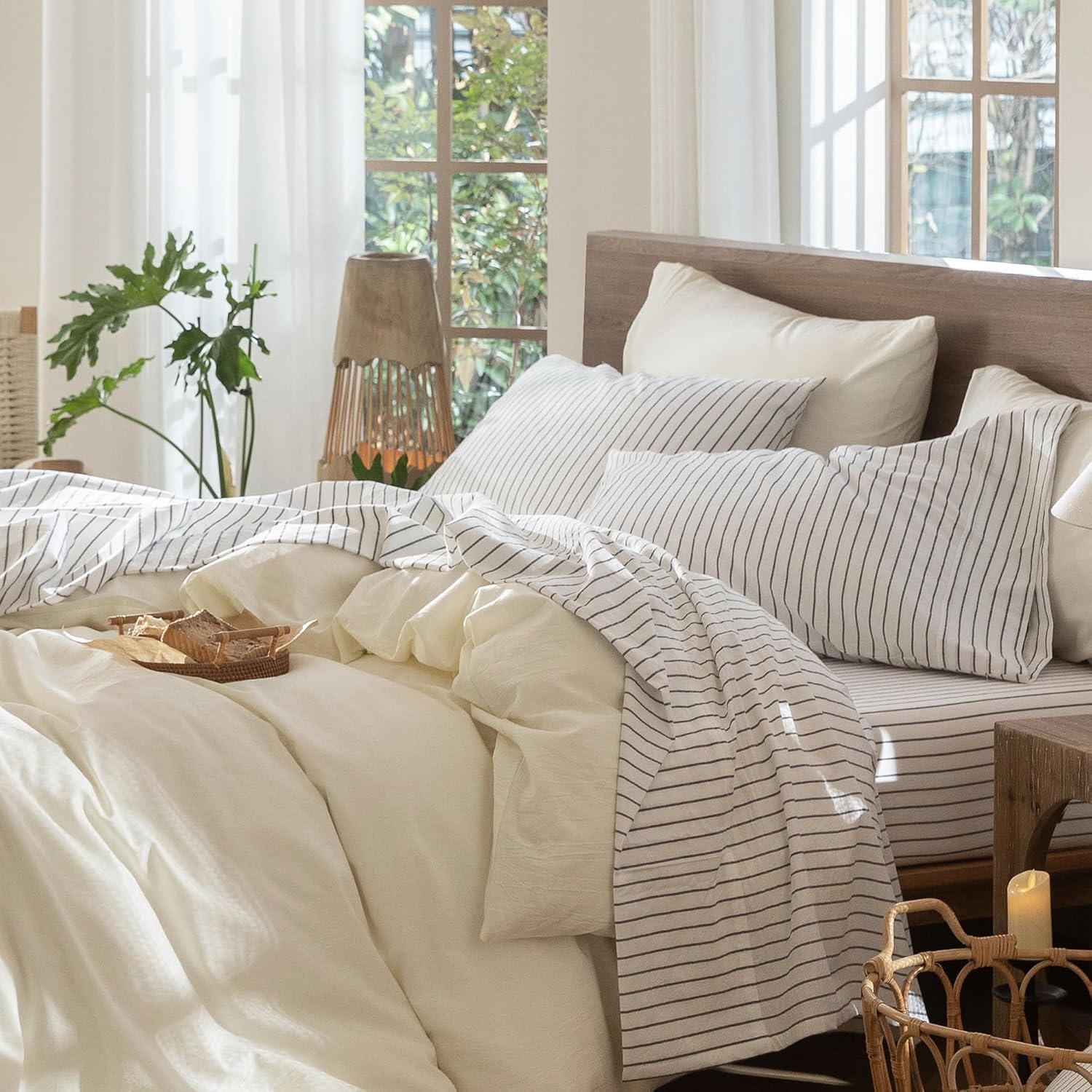 MooMee Striped Sheet Set in 100% Washed Cotton for Comfort